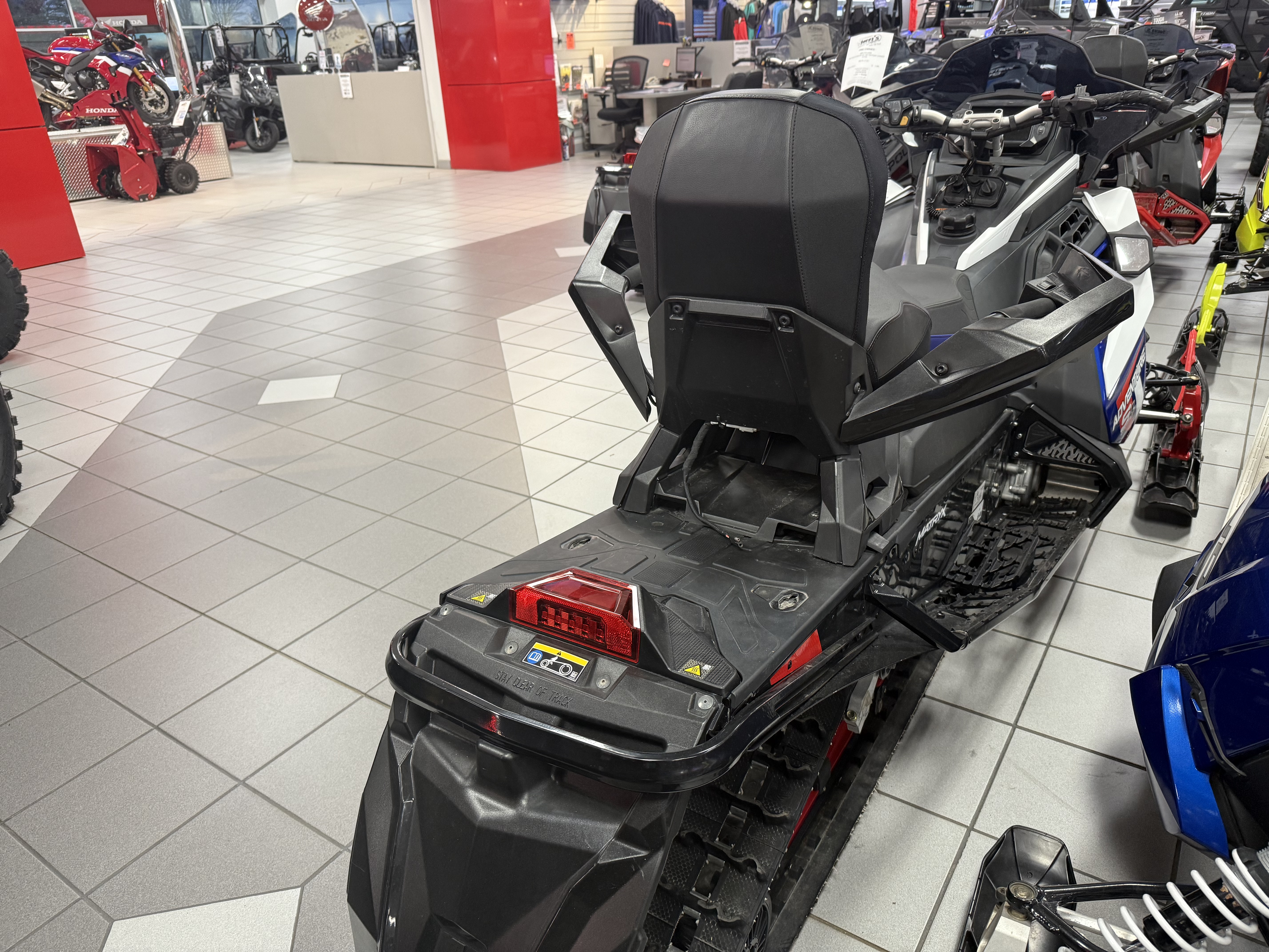 2023 Polaris ProStar S4 Indy Adventure X2 137 ES in Kaukauna, Wisconsin - Photo 7