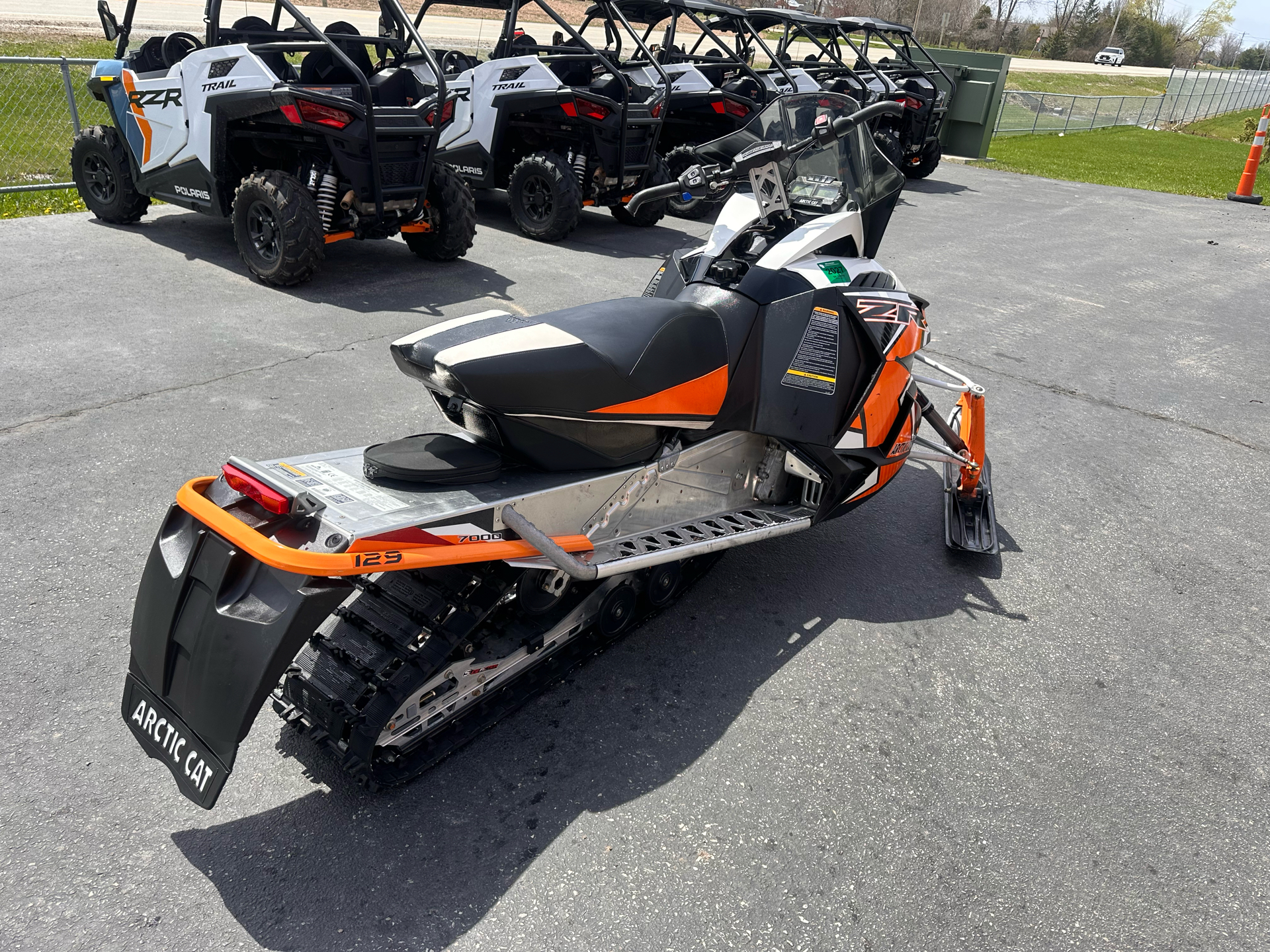 2016 Arctic Cat ZR 7000 129" Sno Pro ES in Kaukauna, Wisconsin - Photo 4