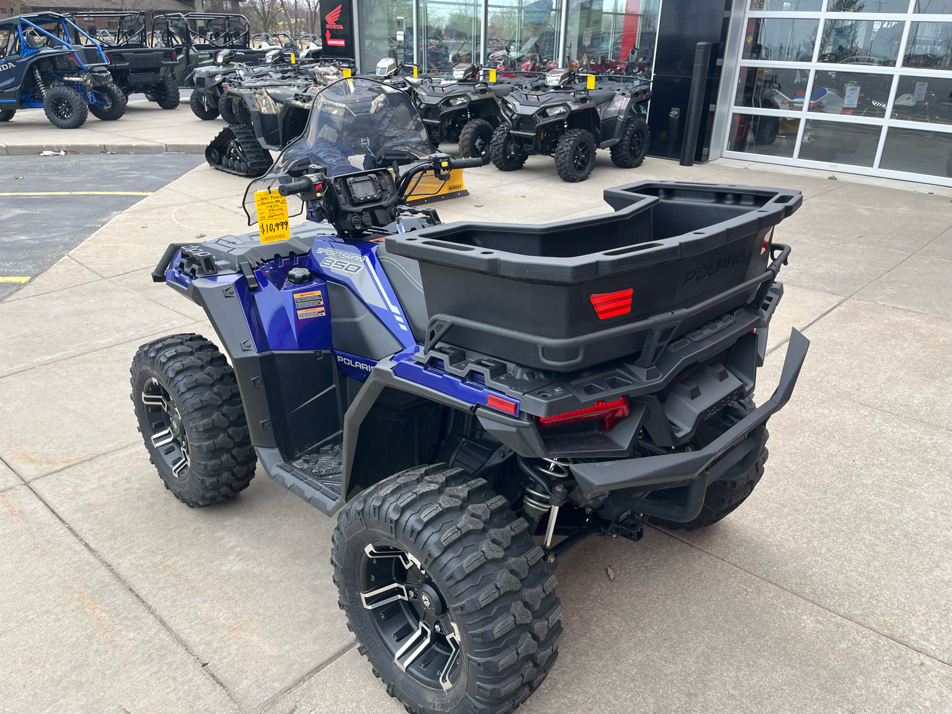 2024 Polaris Sportsman 850 Ultimate Trail in Kaukauna, Wisconsin - Photo 5