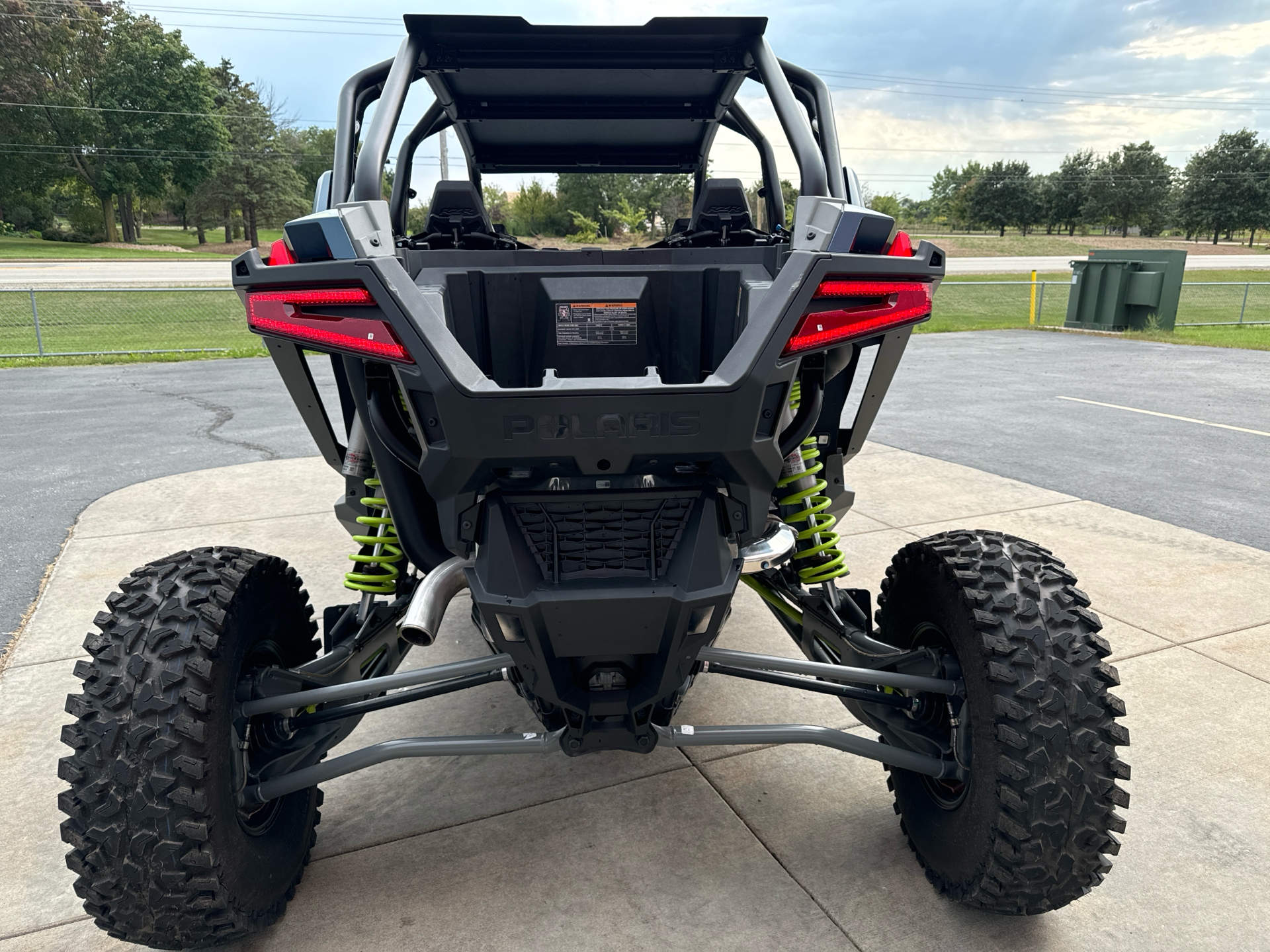 2022 Polaris RZR Turbo R 4 Premium in Kaukauna, Wisconsin - Photo 4
