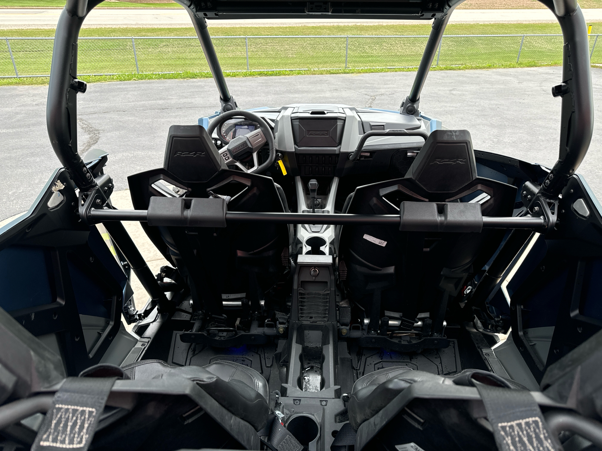2022 Polaris RZR Turbo R 4 Premium in Kaukauna, Wisconsin - Photo 8