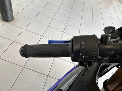 2025 Yamaha YZF-R3 in Kaukauna, Wisconsin - Photo 6