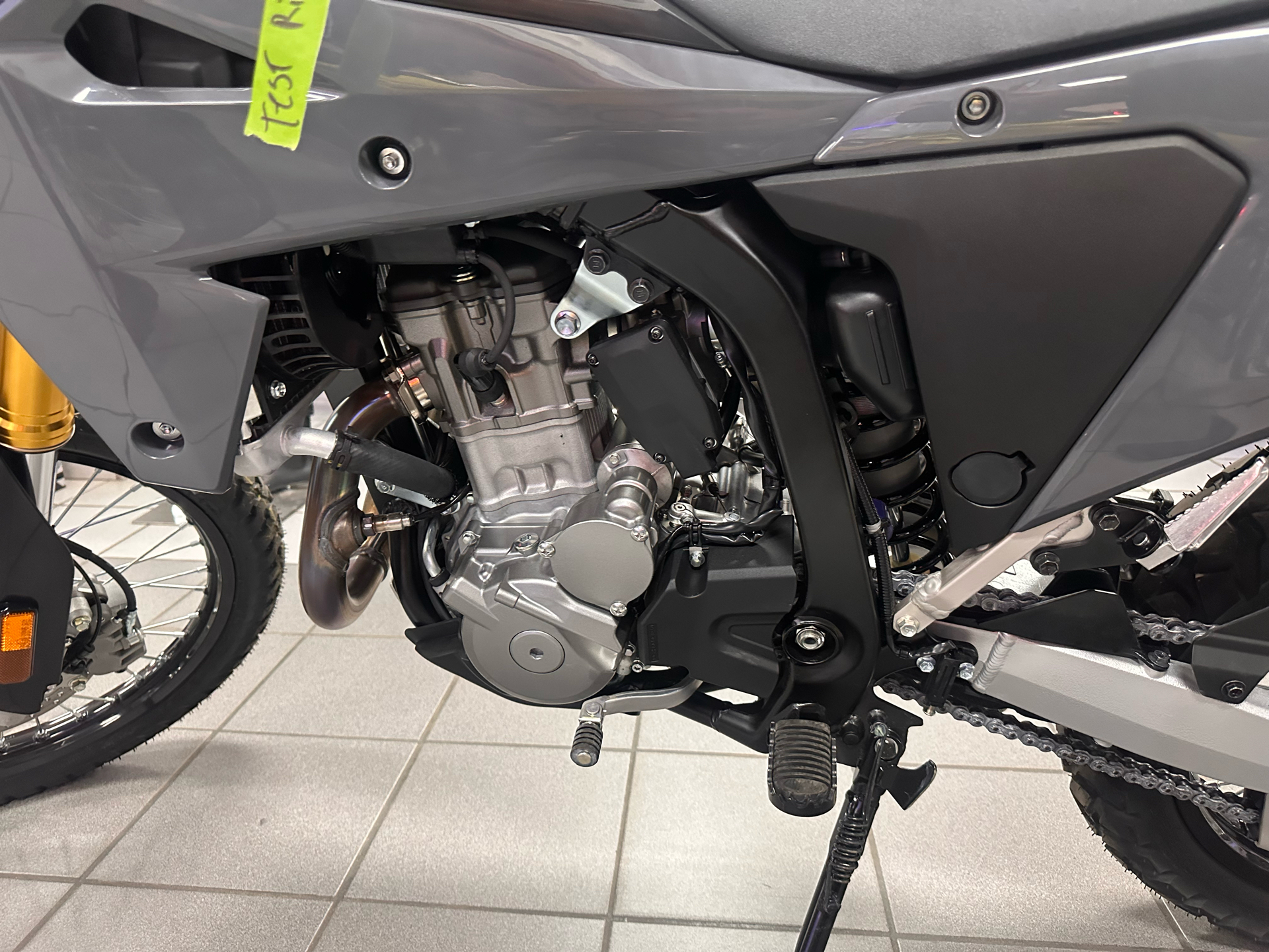 2025 Suzuki DR-Z4S in Kaukauna, Wisconsin - Photo 10