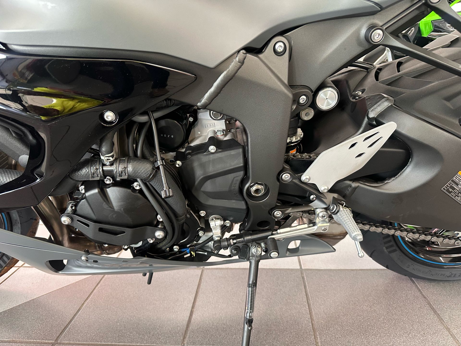 New 2025 Kawasaki Ninja ZX-6R | Motorcycles in Kaukauna WI