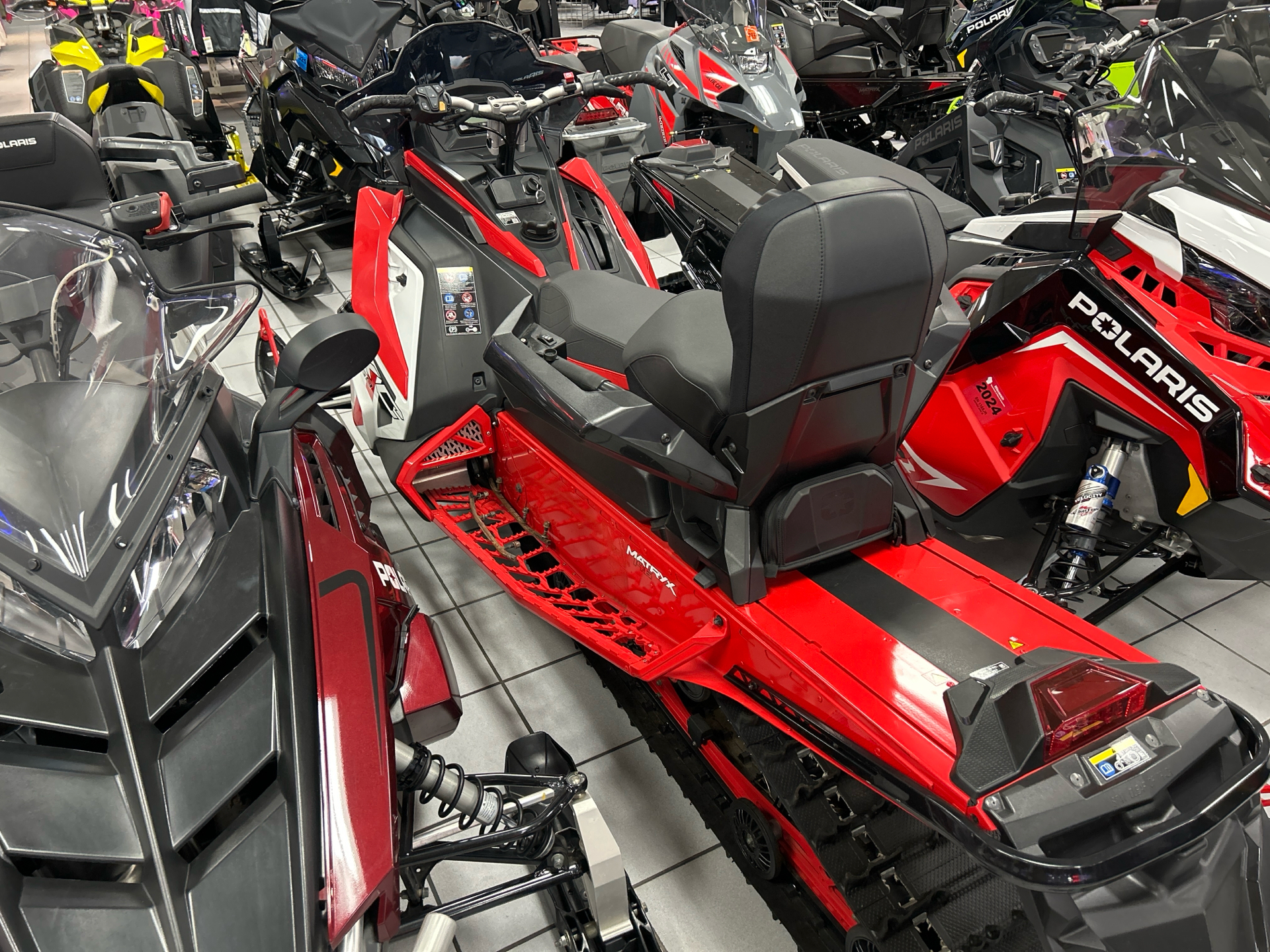 2023 Polaris 650 Switchback XC 146 in Kaukauna, Wisconsin - Photo 3