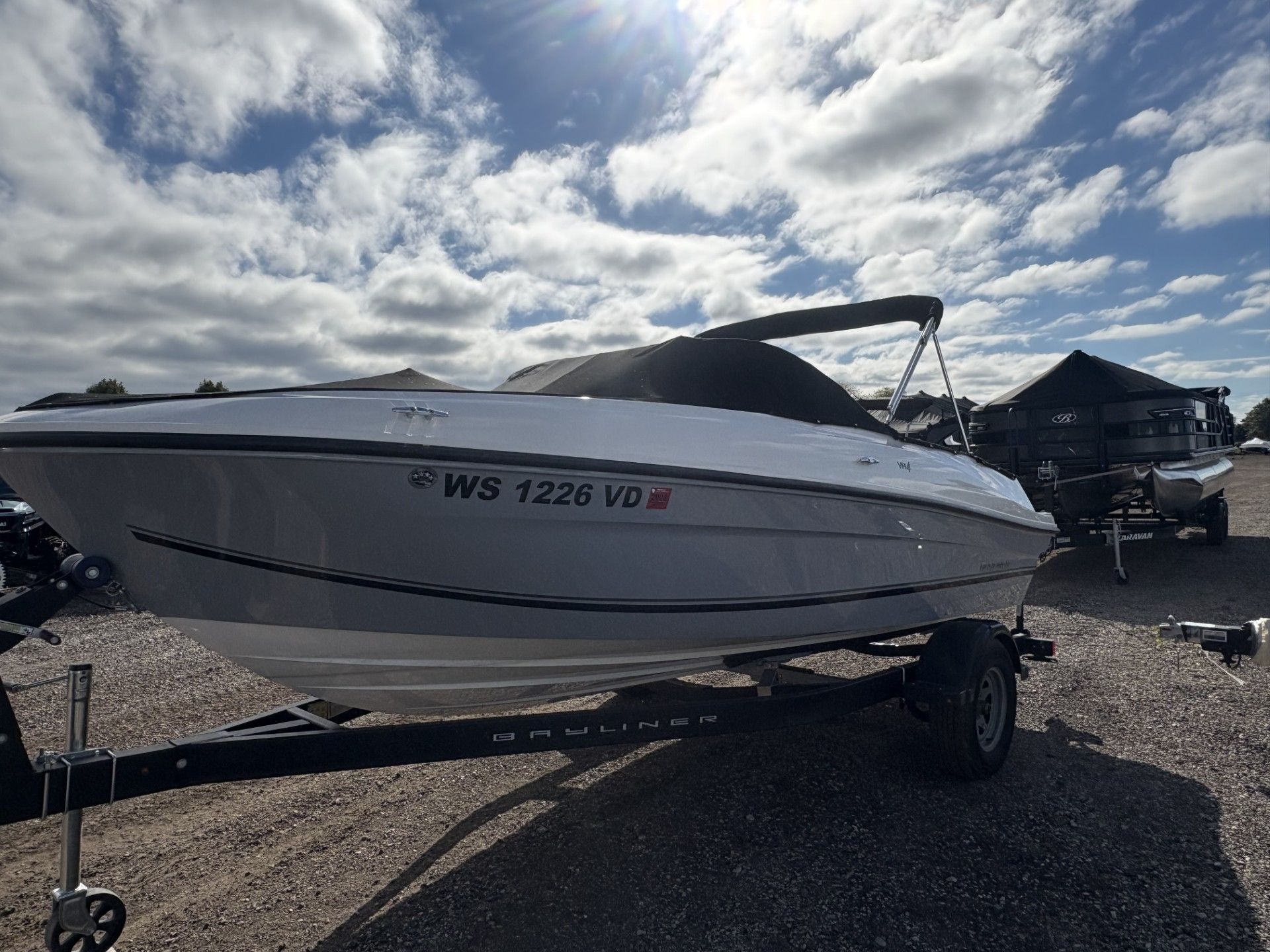 2019 Bayliner VR4 Bowrider I/O in Kaukauna, Wisconsin - Photo 3