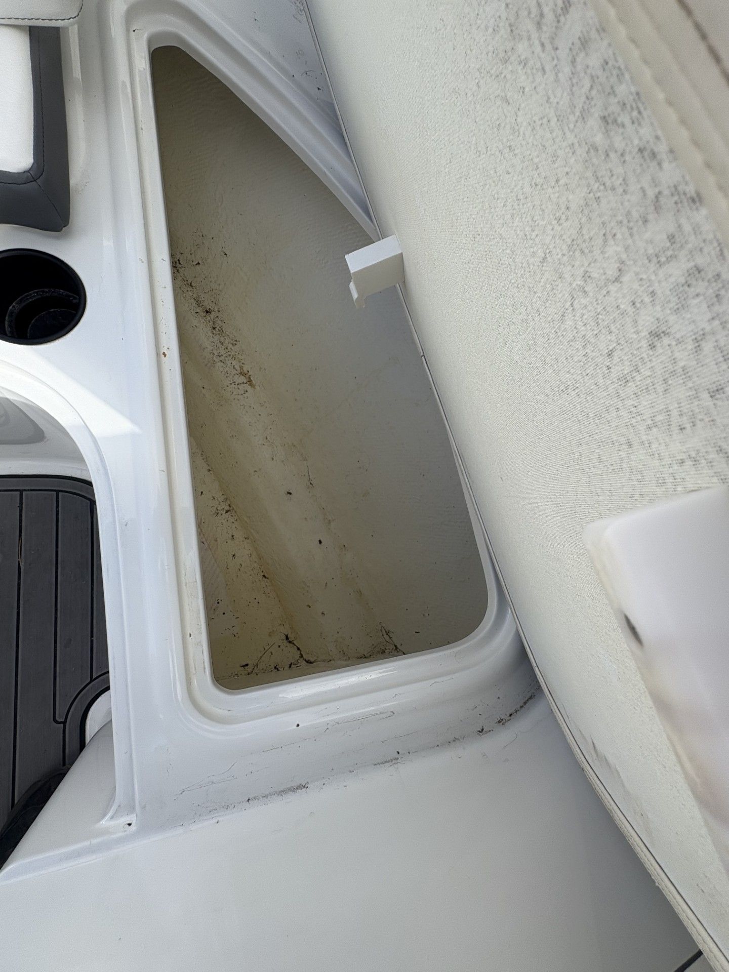 2019 Bayliner VR4 Bowrider I/O in Kaukauna, Wisconsin - Photo 21