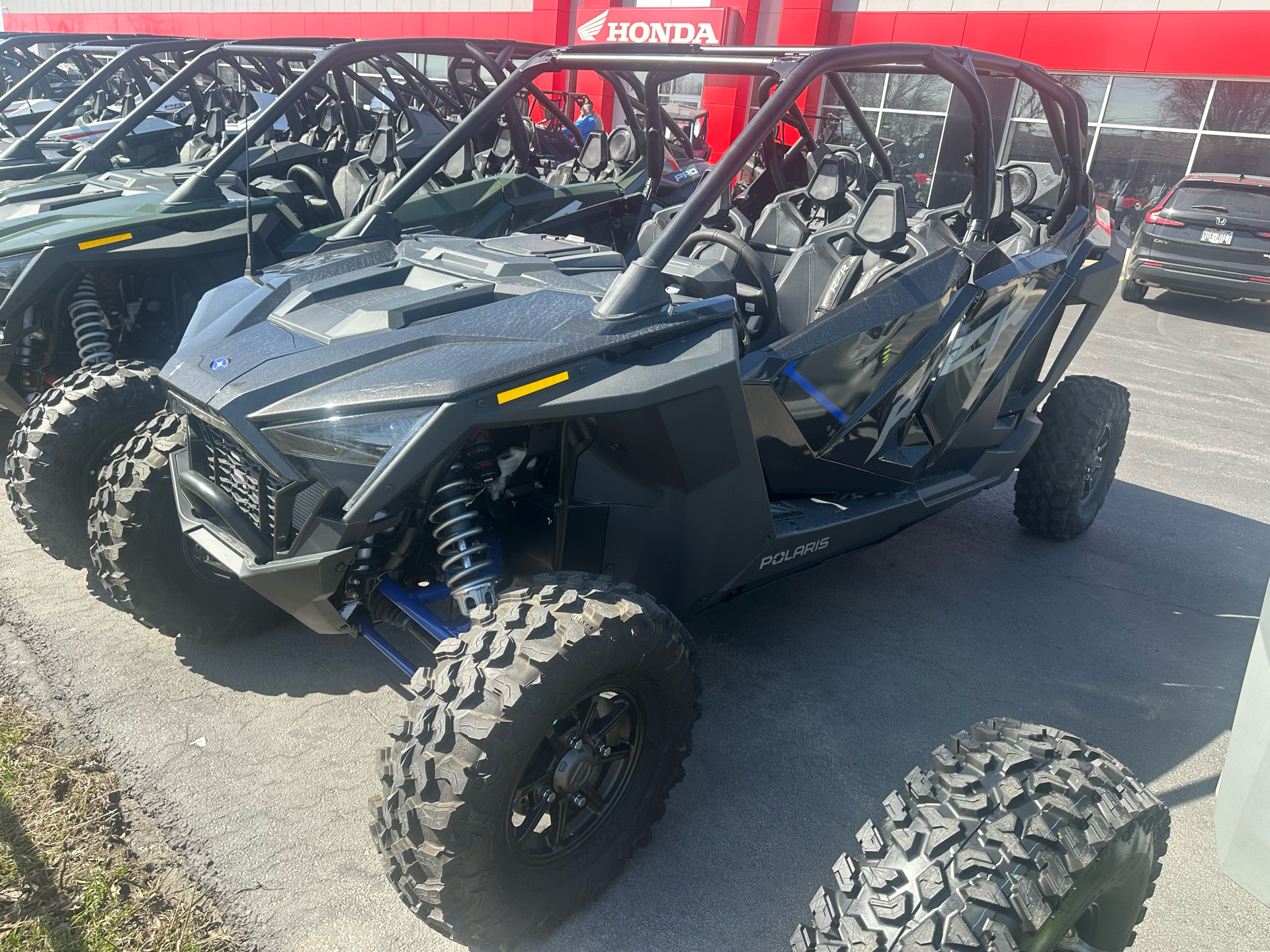 2022 Polaris RZR PRO XP 4 Ultimate in Kaukauna, Wisconsin - Photo 2