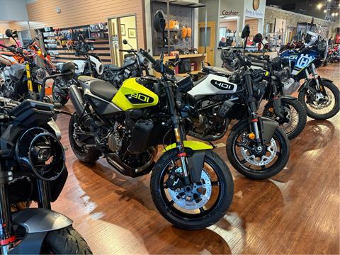 New 2025 Husqvarna Vitpilen 801, Walton KY | Specs, Price, Photos