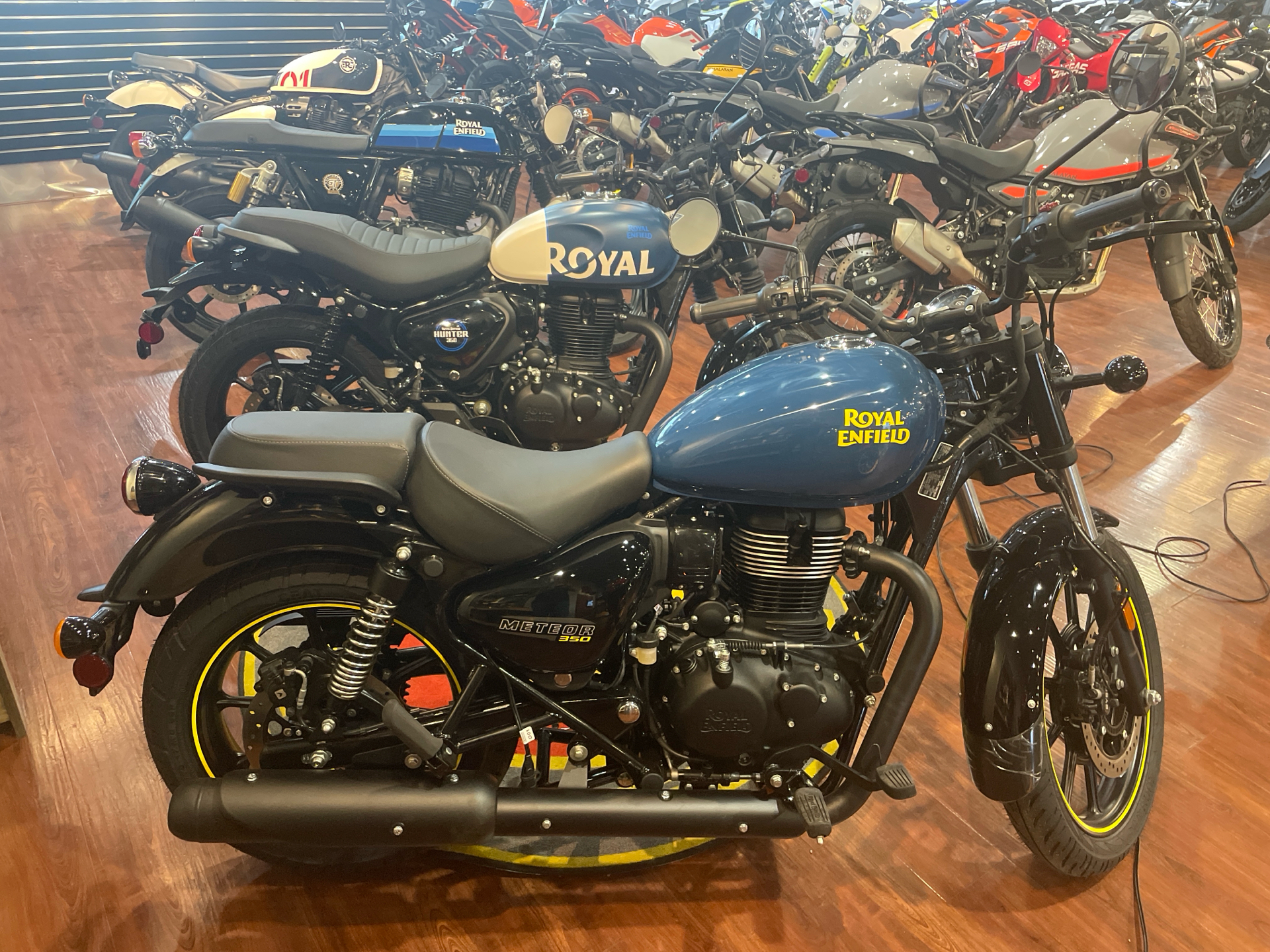 Sales Figures Meteor 350 Sales 4royal Enfield Promotions Woods