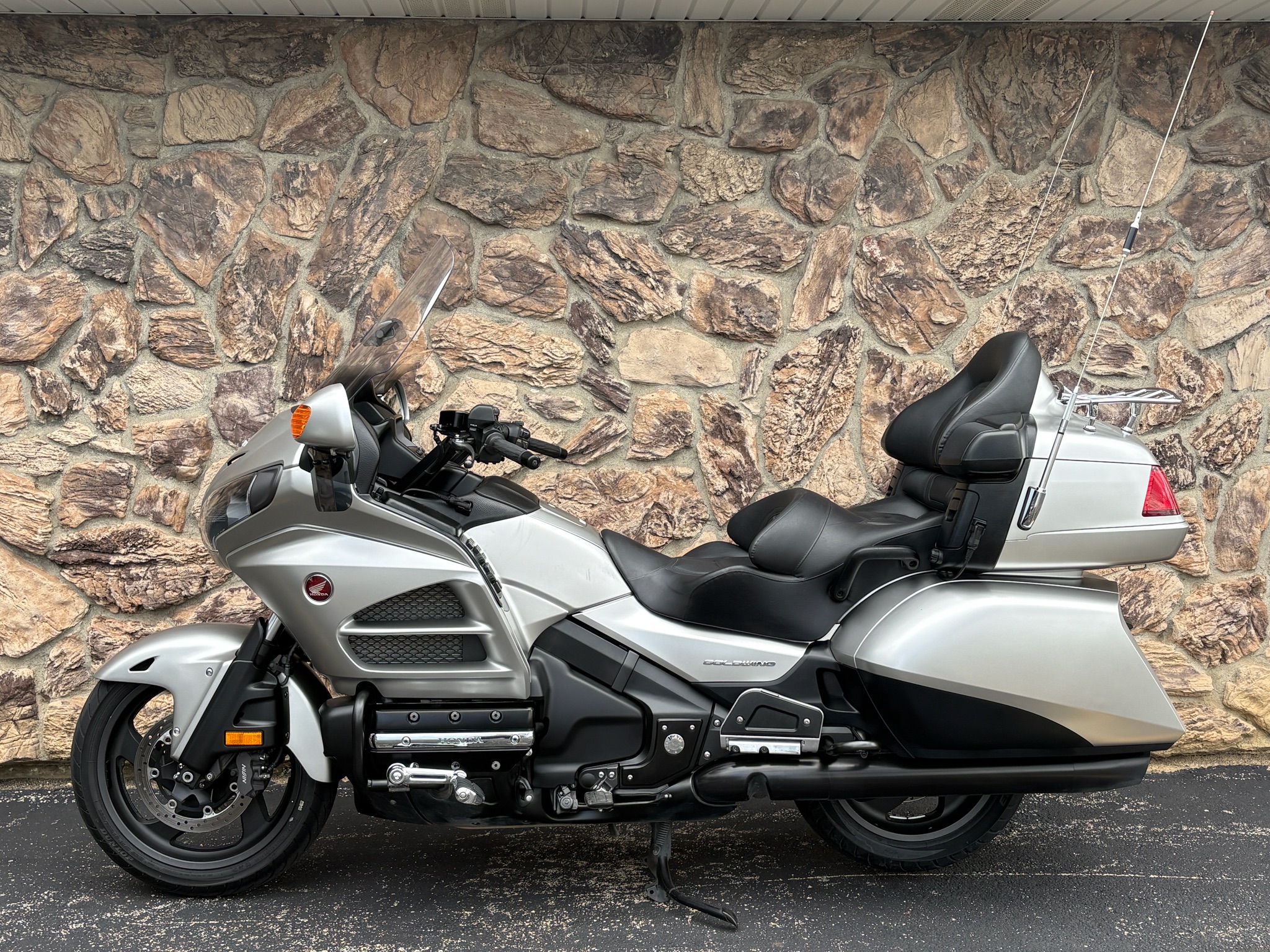 2016 Gold Wing Audio Comfort