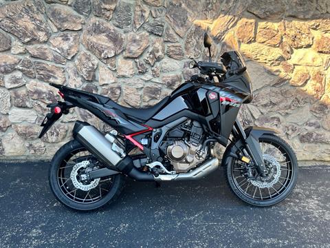 New 2025 Honda Africa Twin Motorcycles in Aurora, IL | Stock