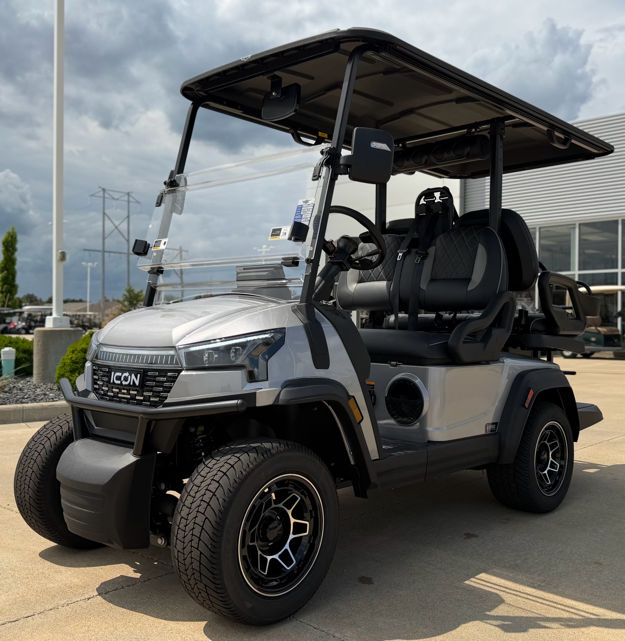 2026 ICON Electric Vehicles photo 2