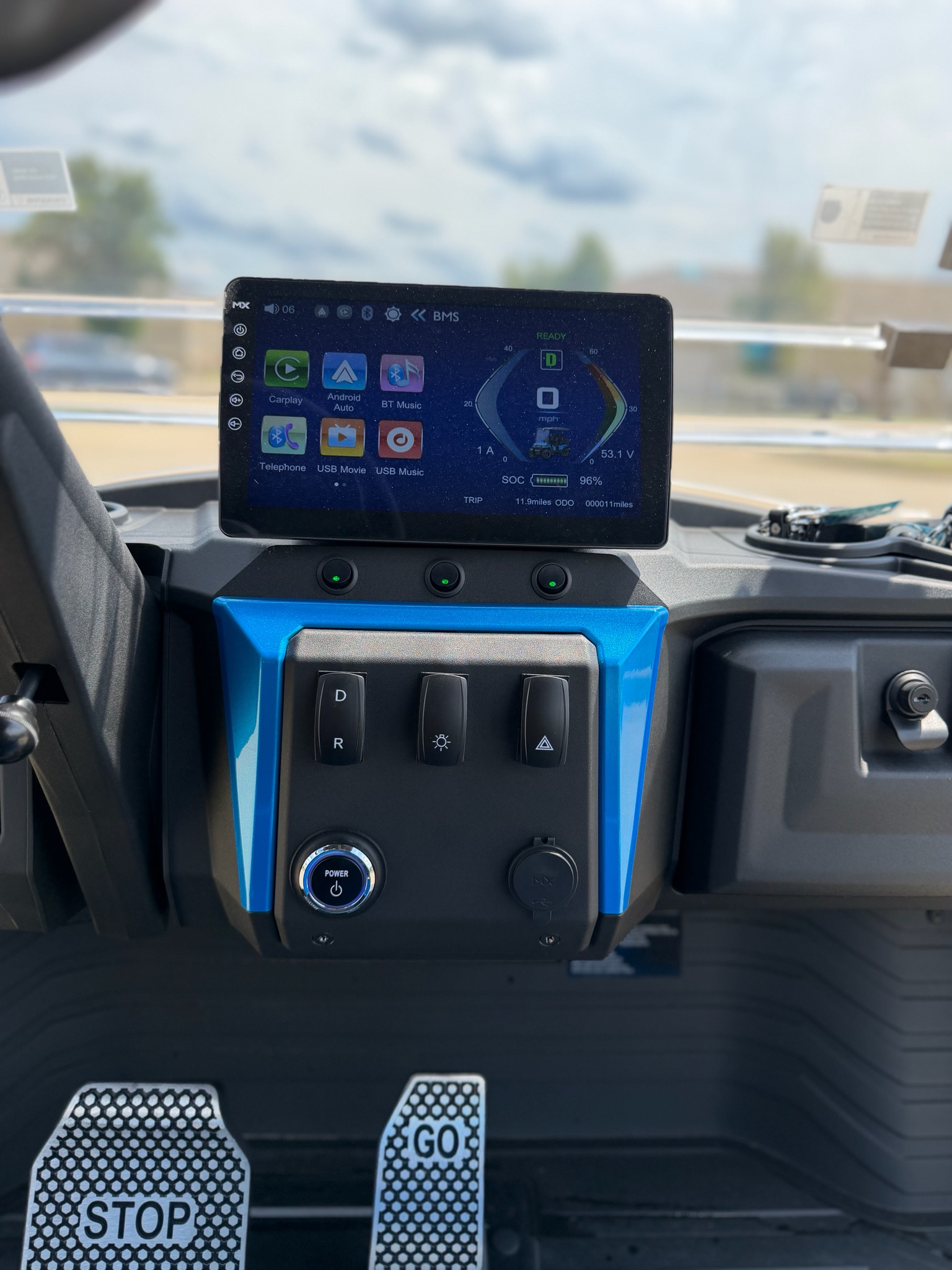 2026 ICON Electric Vehicles photo 3