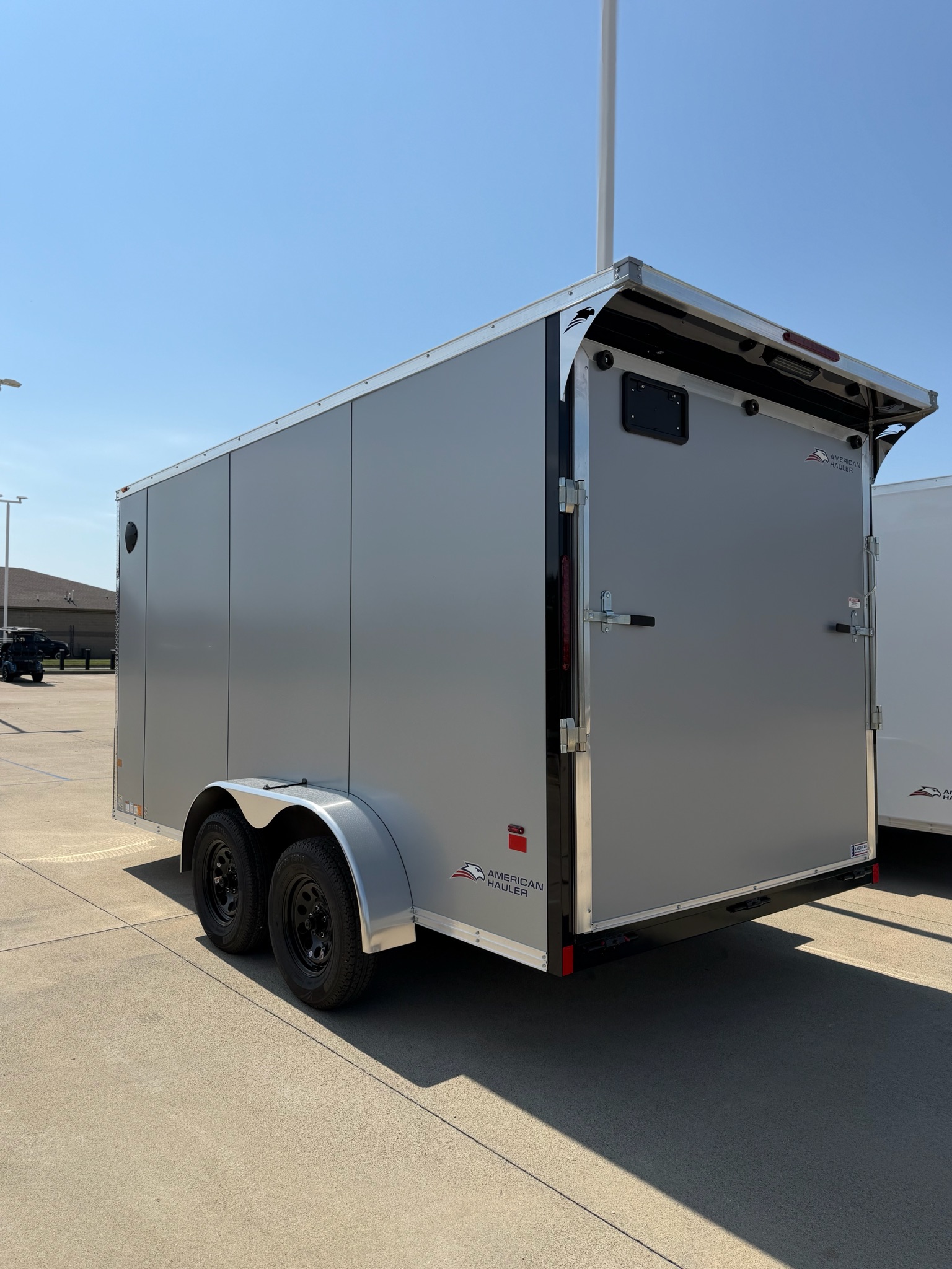 2027 American Hauler photo 3