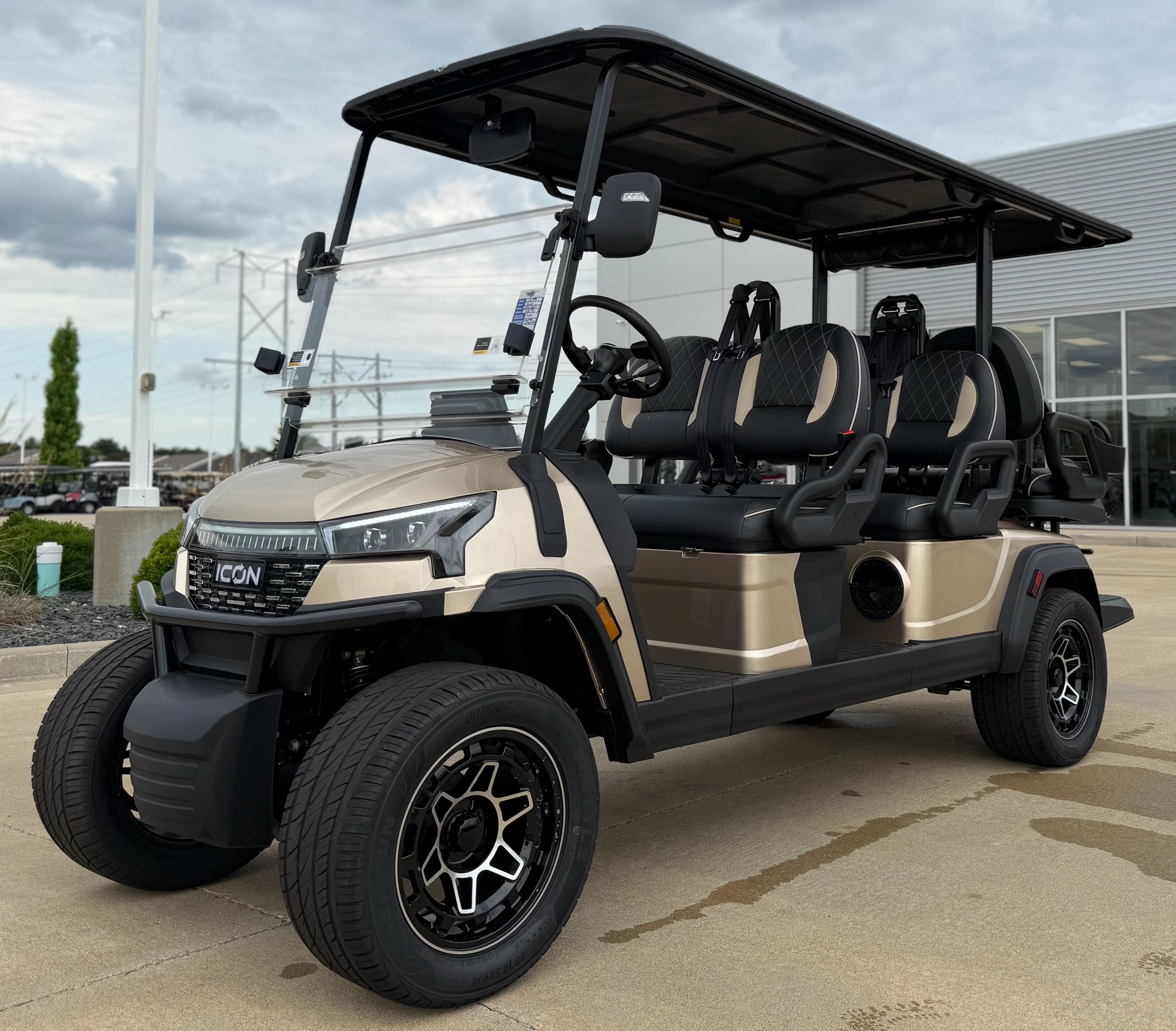2026 ICON Electric Vehicles photo 7