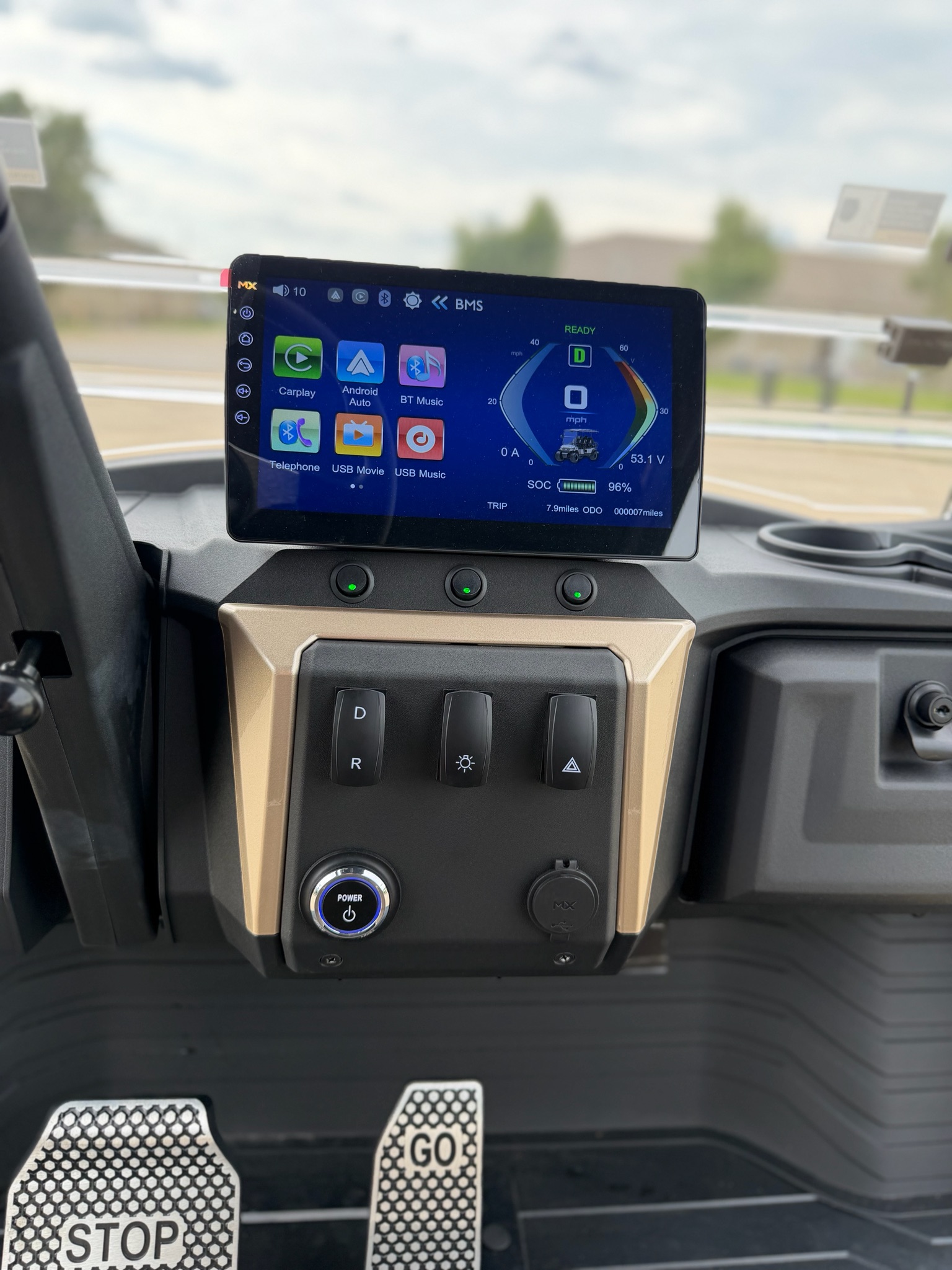 2026 ICON Electric Vehicles photo 4