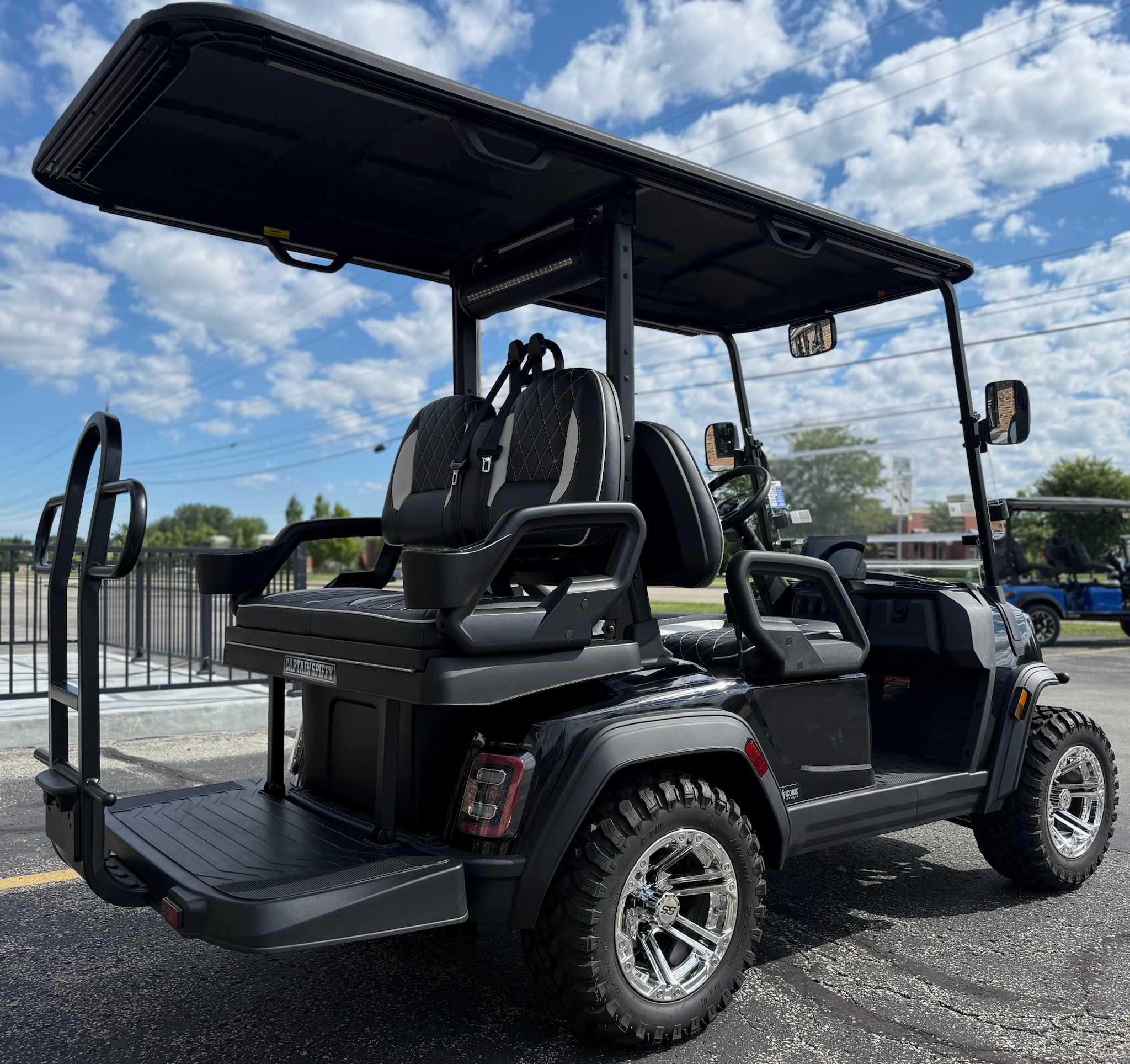 2026 ICON Electric Vehicles photo 6