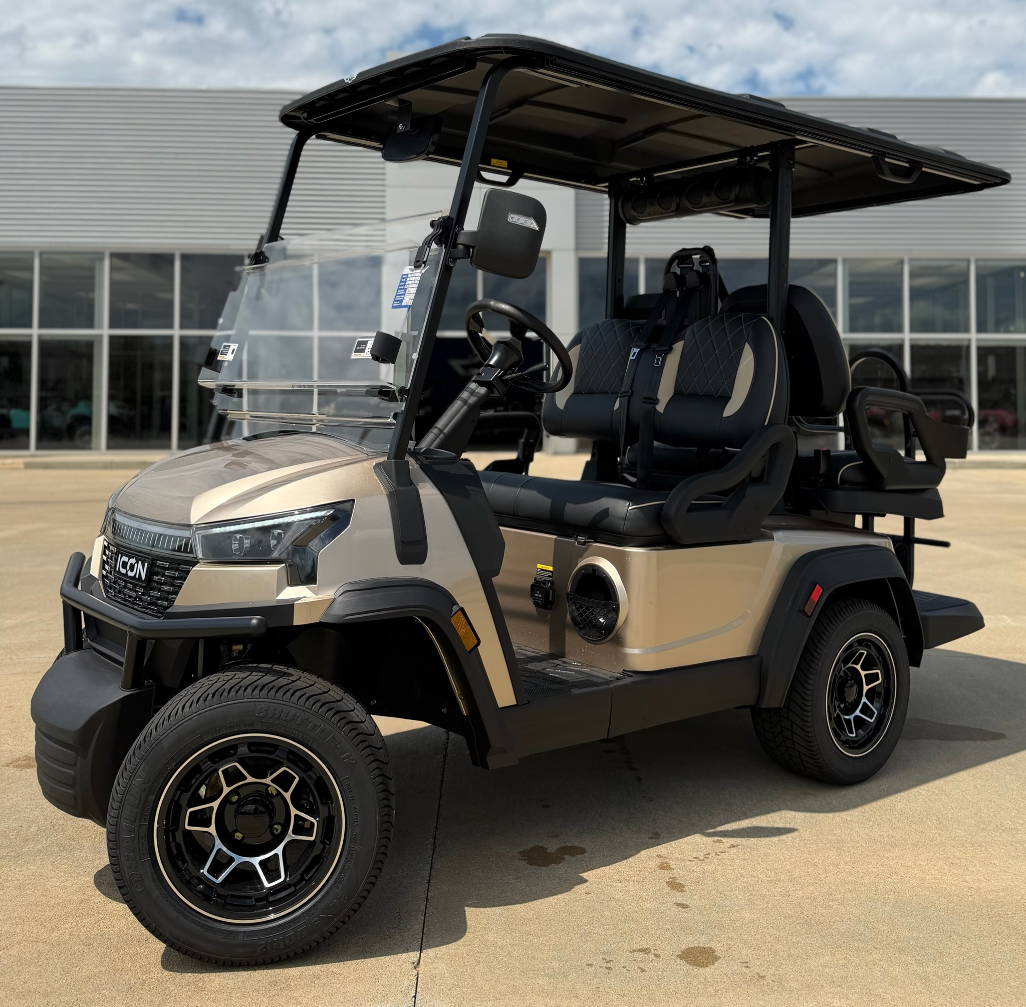 2026 ICON Electric Vehicles photo 4