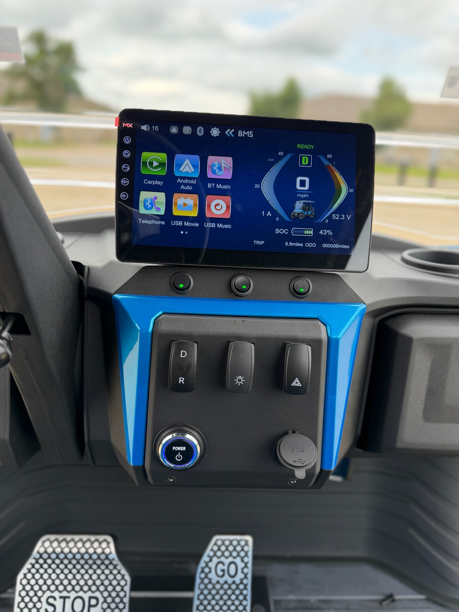 2026 ICON Electric Vehicles photo 4