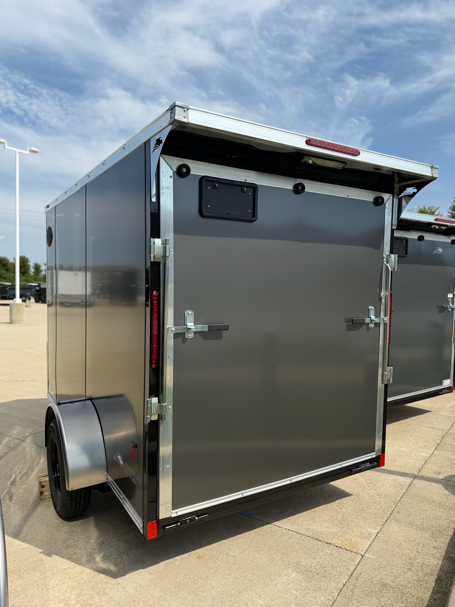 2027 American Hauler photo 3