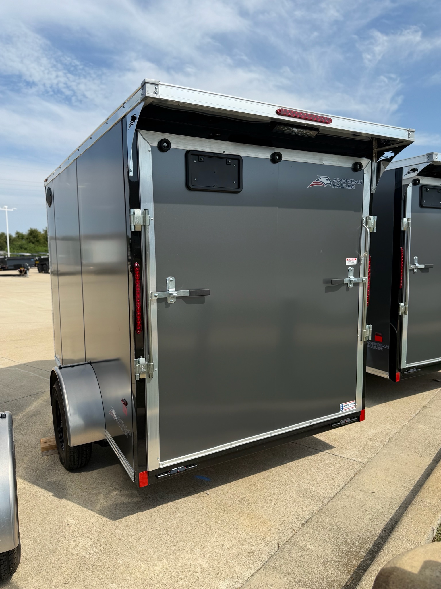 2027 American Hauler photo 3