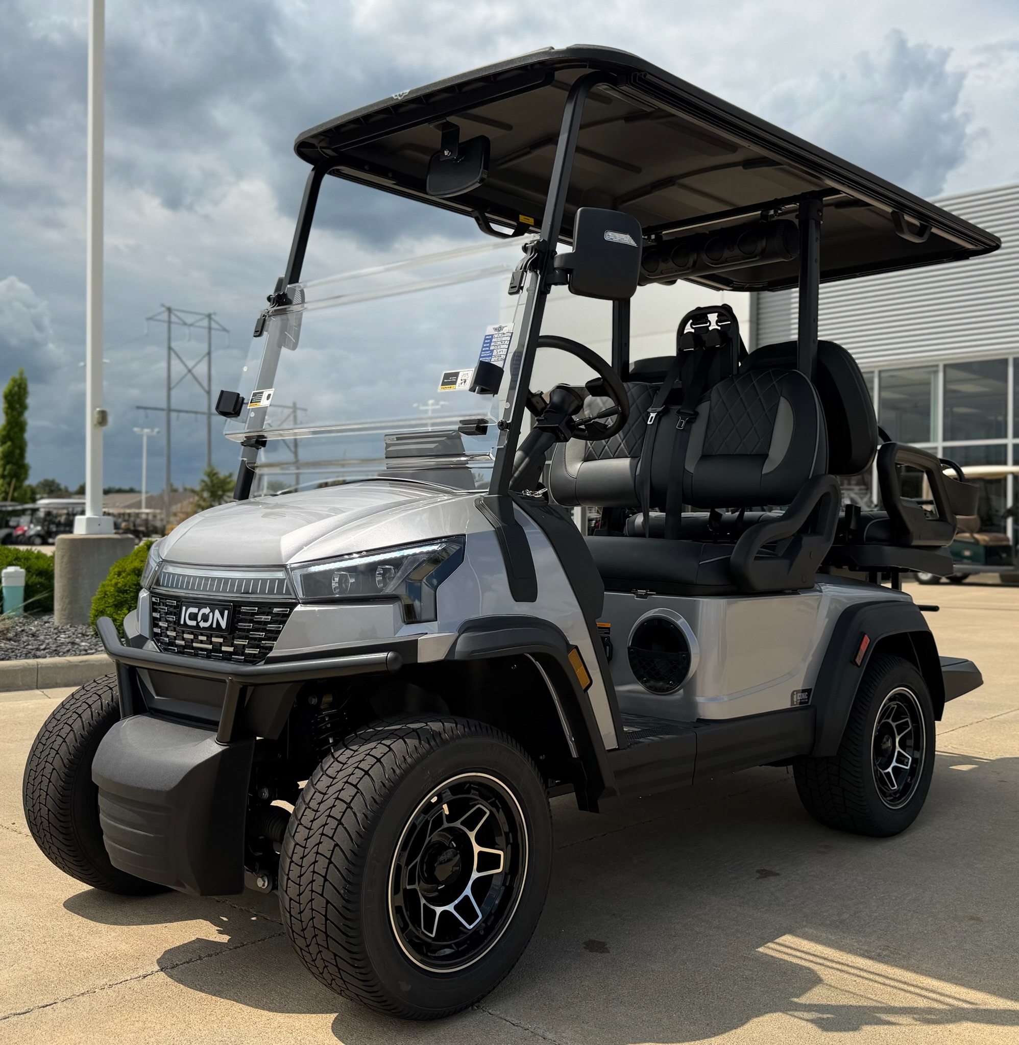 2026 ICON Electric Vehicles photo 3