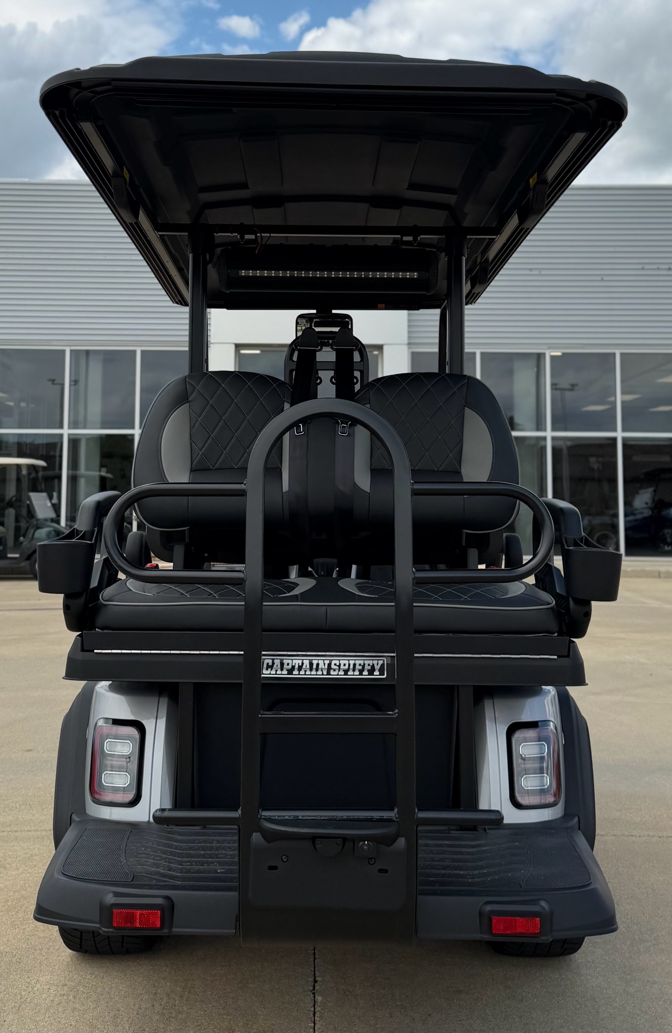 2026 ICON Electric Vehicles photo 9