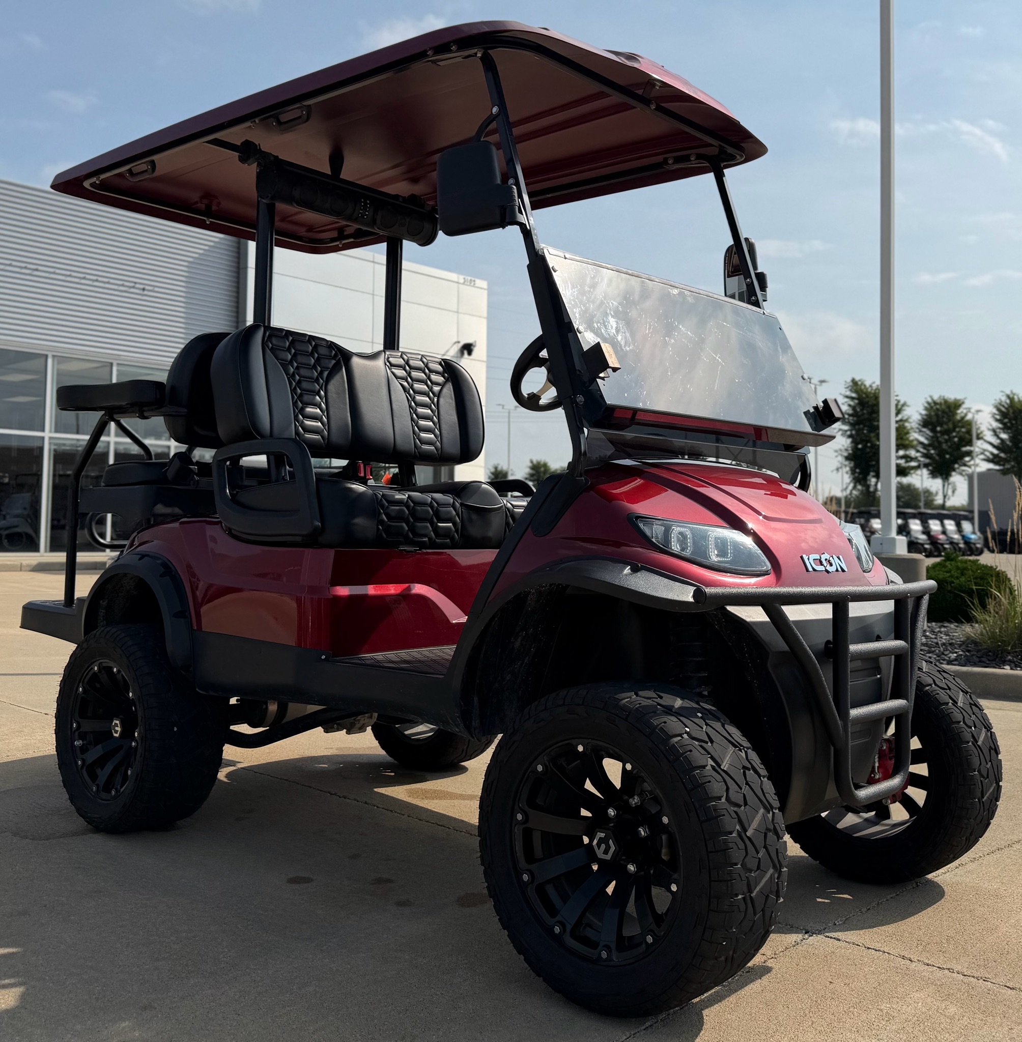 2023 ICON Electric Vehicles photo 7