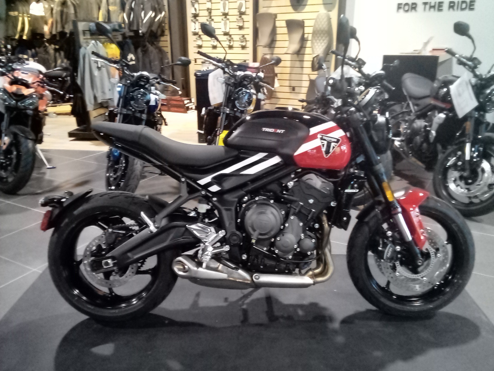 Bikes Triumph Trident 660 Specifications New 2025 Triumph Trident