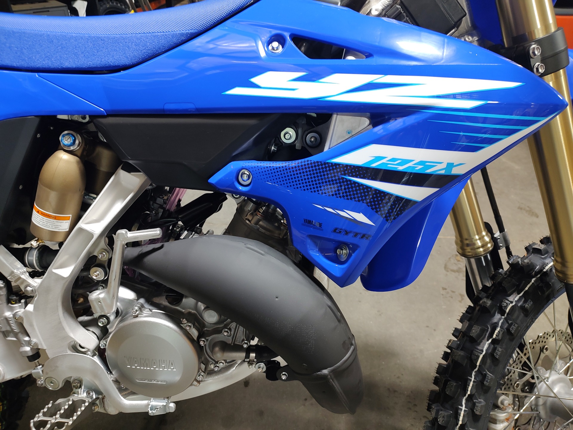 2025 YZ125 前後ホイールのリム 新品ヤマハYZ125 ホイール リム前後 - メルカリ
