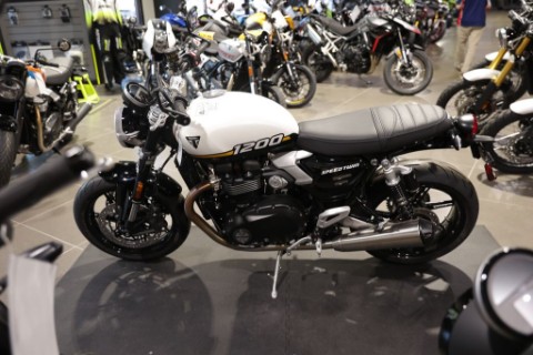 2025 Triumph Speed Twin 1200