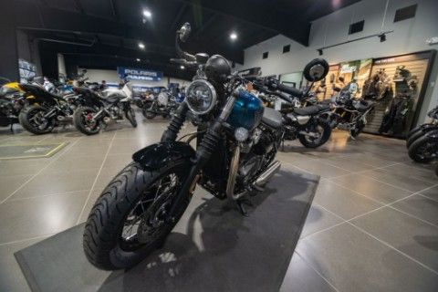 2026 Triumph Bonneville Bobber 5