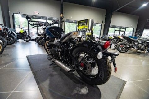 2026 Triumph Bonneville Bobber 7