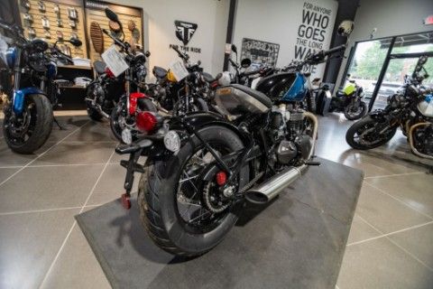 2026 Triumph Bonneville Bobber 9