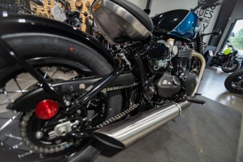 2026 Triumph Bonneville Bobber 10
