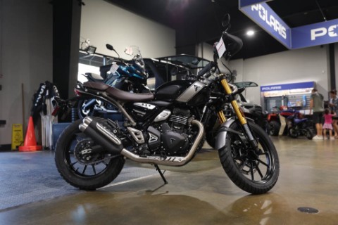 2027 Triumph Scrambler 400 X