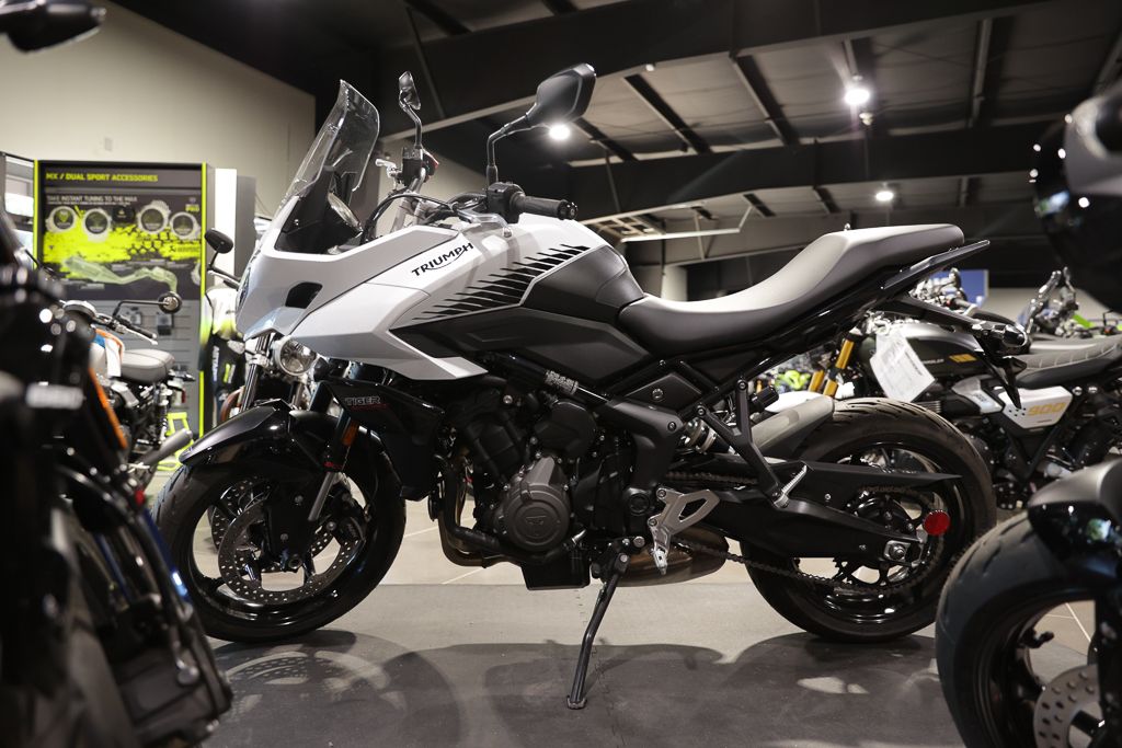 2024 Triumph Tiger Sport 660 1