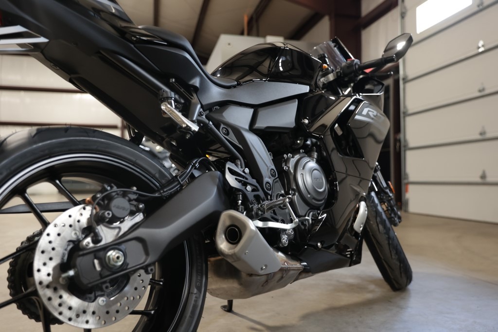 New 2026 Yamaha YZF-R7 Raven Motorcycles For Sale in Mooresville, North ...