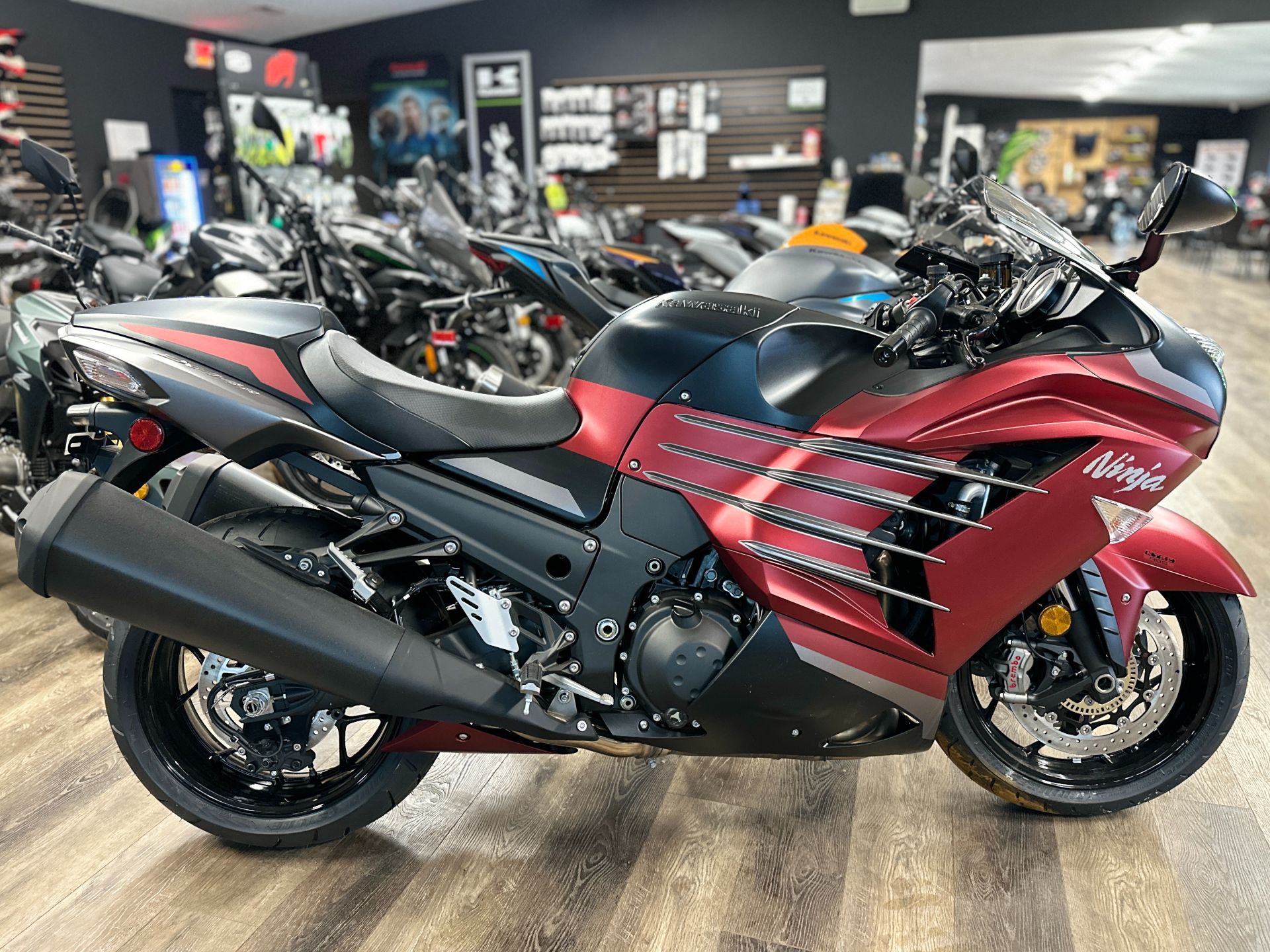 New 2025 Kawasaki Ninja ZX-14R ABS, Farmington MO | Specs
