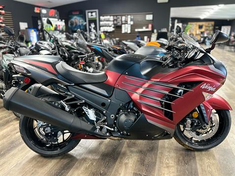 masa  New 2025 Kawasaki Ninja ZX-14R ABS, Farmington MO | Specs