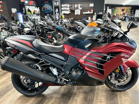 New 2025 Kawasaki Ninja ZX-14R ABS, Farmington MO | Specs