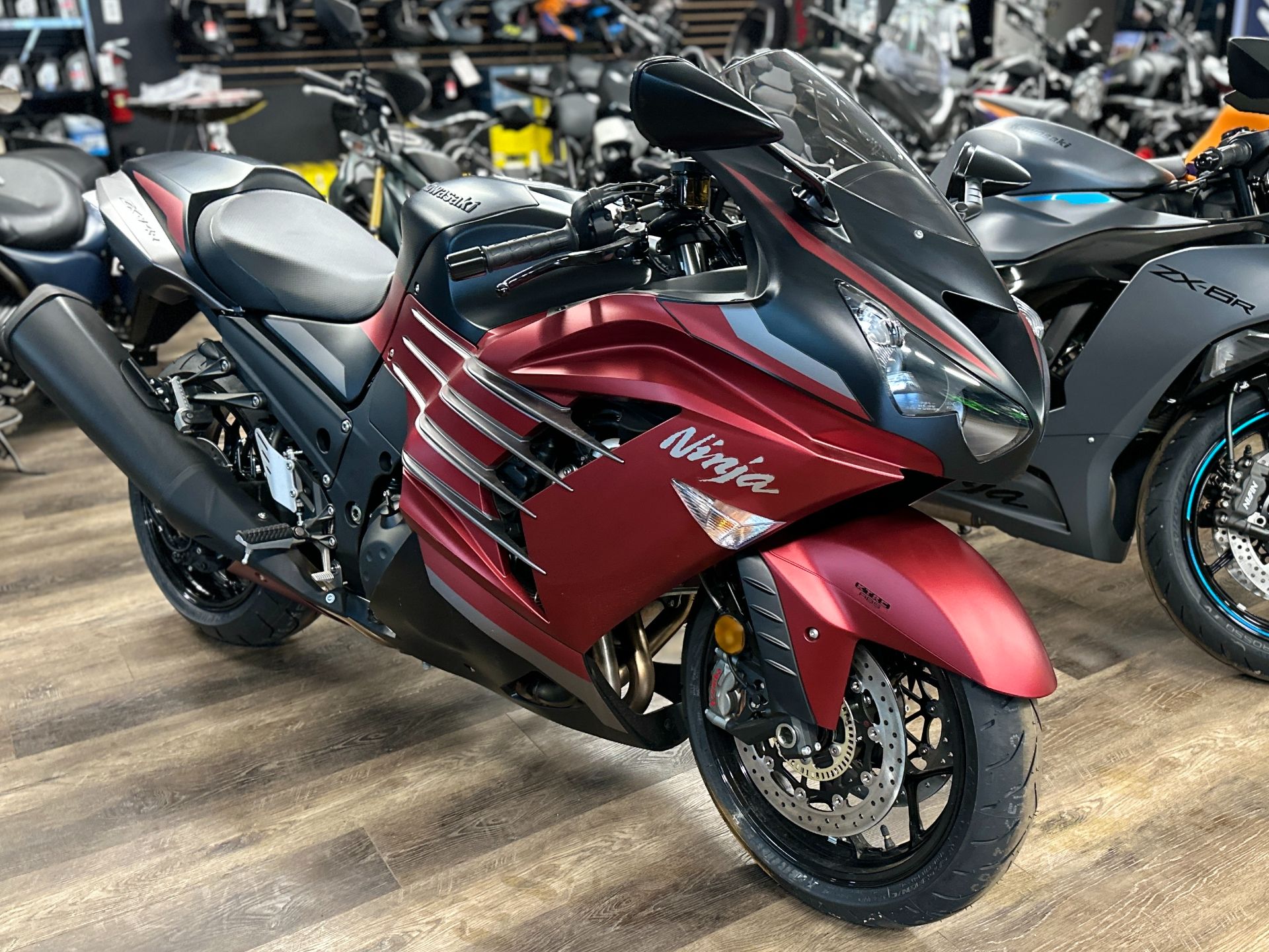 New 2025 Kawasaki Ninja ZX-14R ABS, Farmington MO | Specs