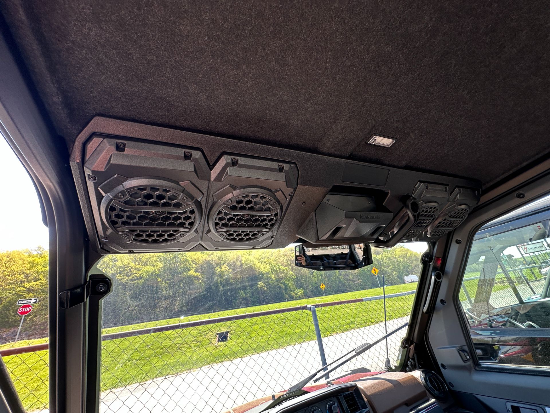 2026 Kawasaki RIDGE® CREW Platinum Ranch Edition HVAC 11