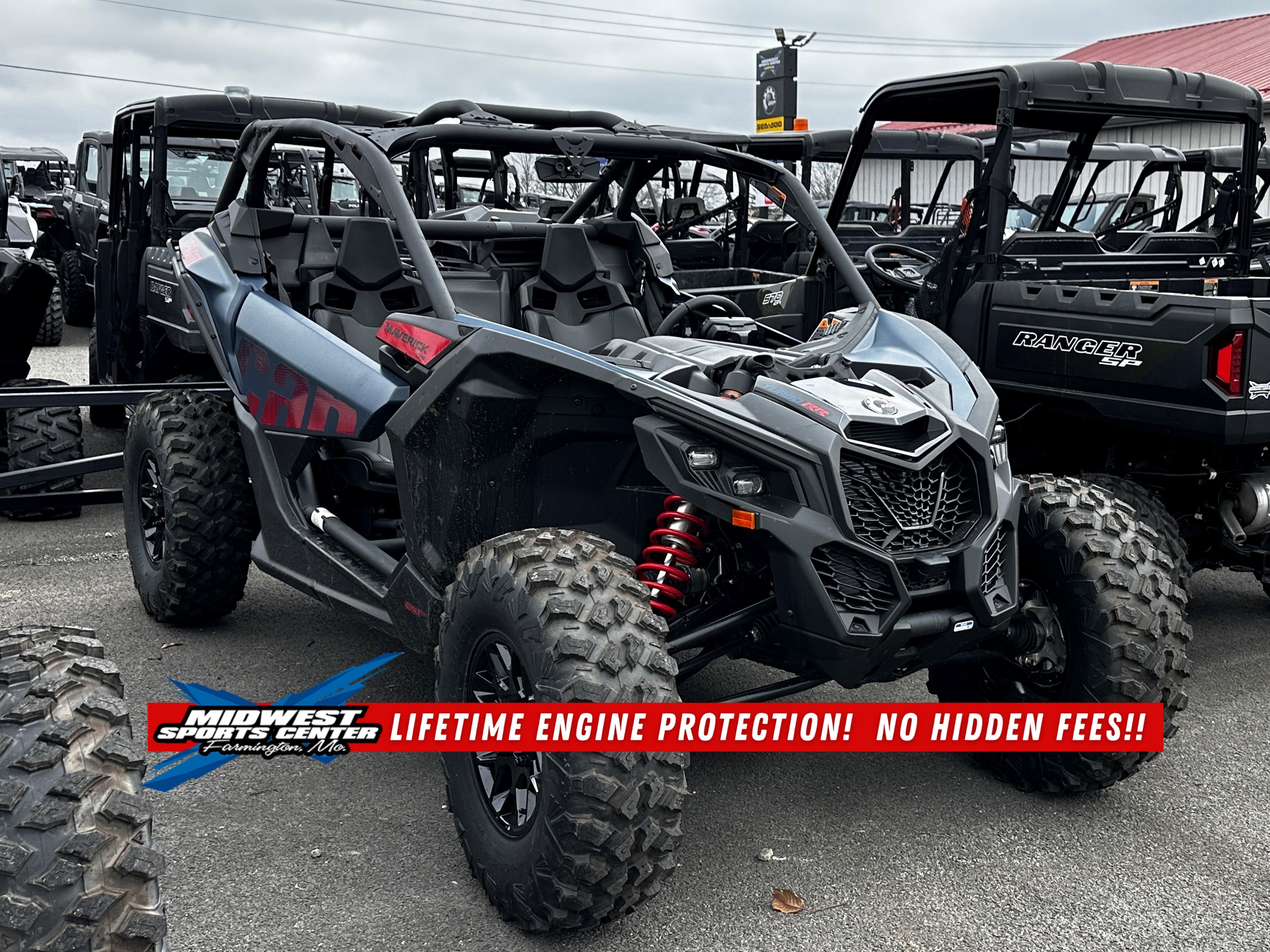 2026 Can-Am™ Maverick X3 DS TURBO RR 1