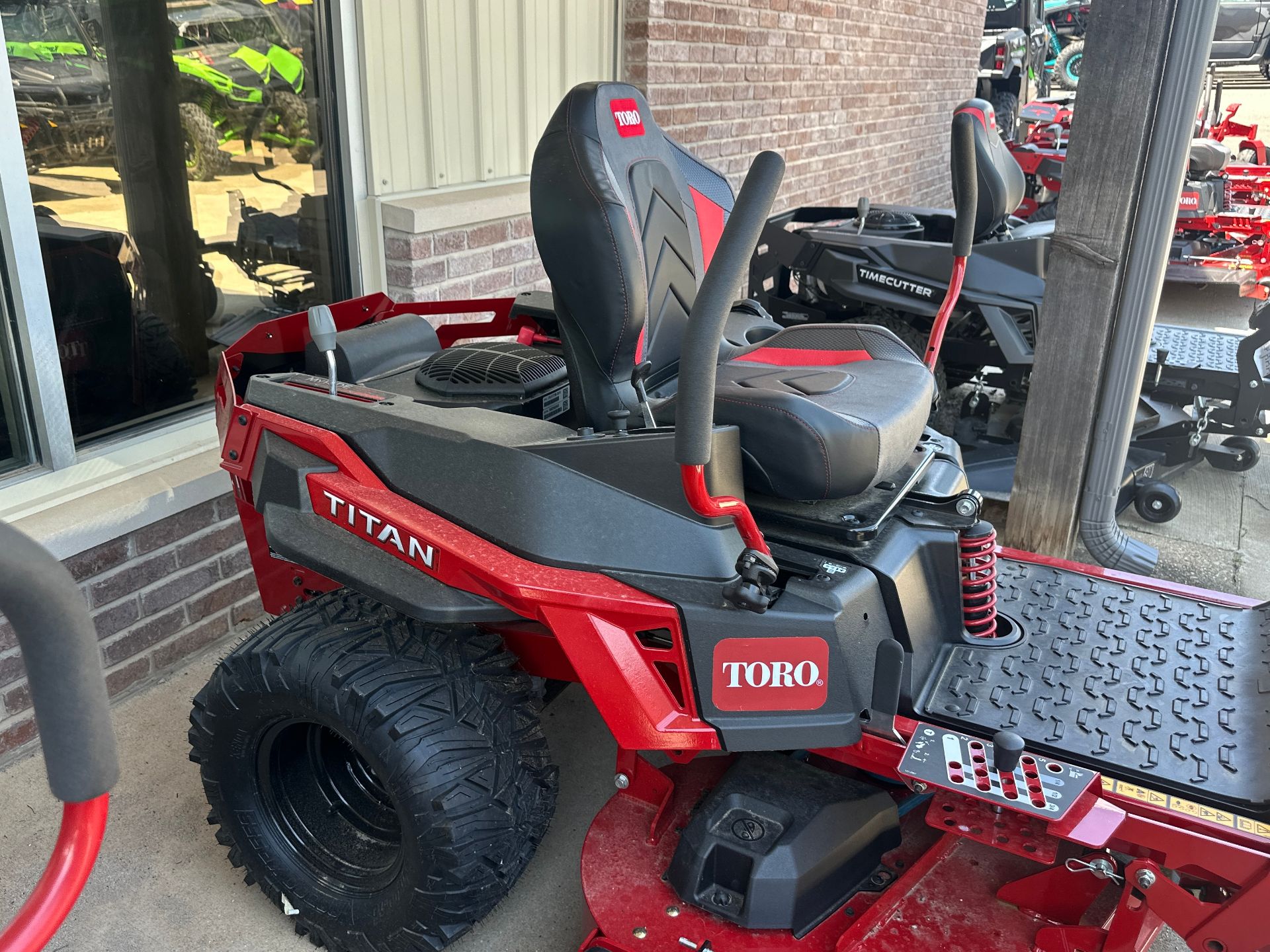 tsuBURTON バートン　TYRO 26.5 New 2025 Toro TITAN 54 in. Kohler KT745 26 hp MyRIDE, Farmington