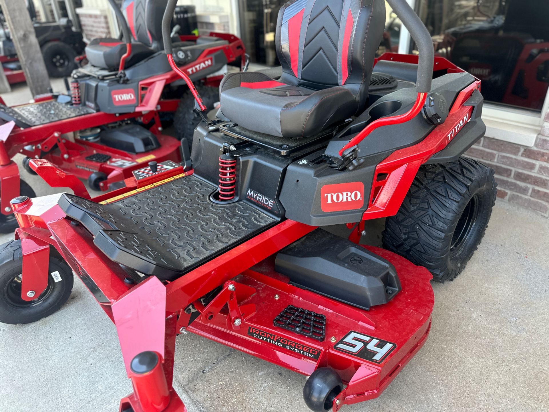 tsuBURTON バートン　TYRO 26.5 New 2025 Toro TITAN 54 in. Kohler KT745 26 hp MyRIDE Red T-3391