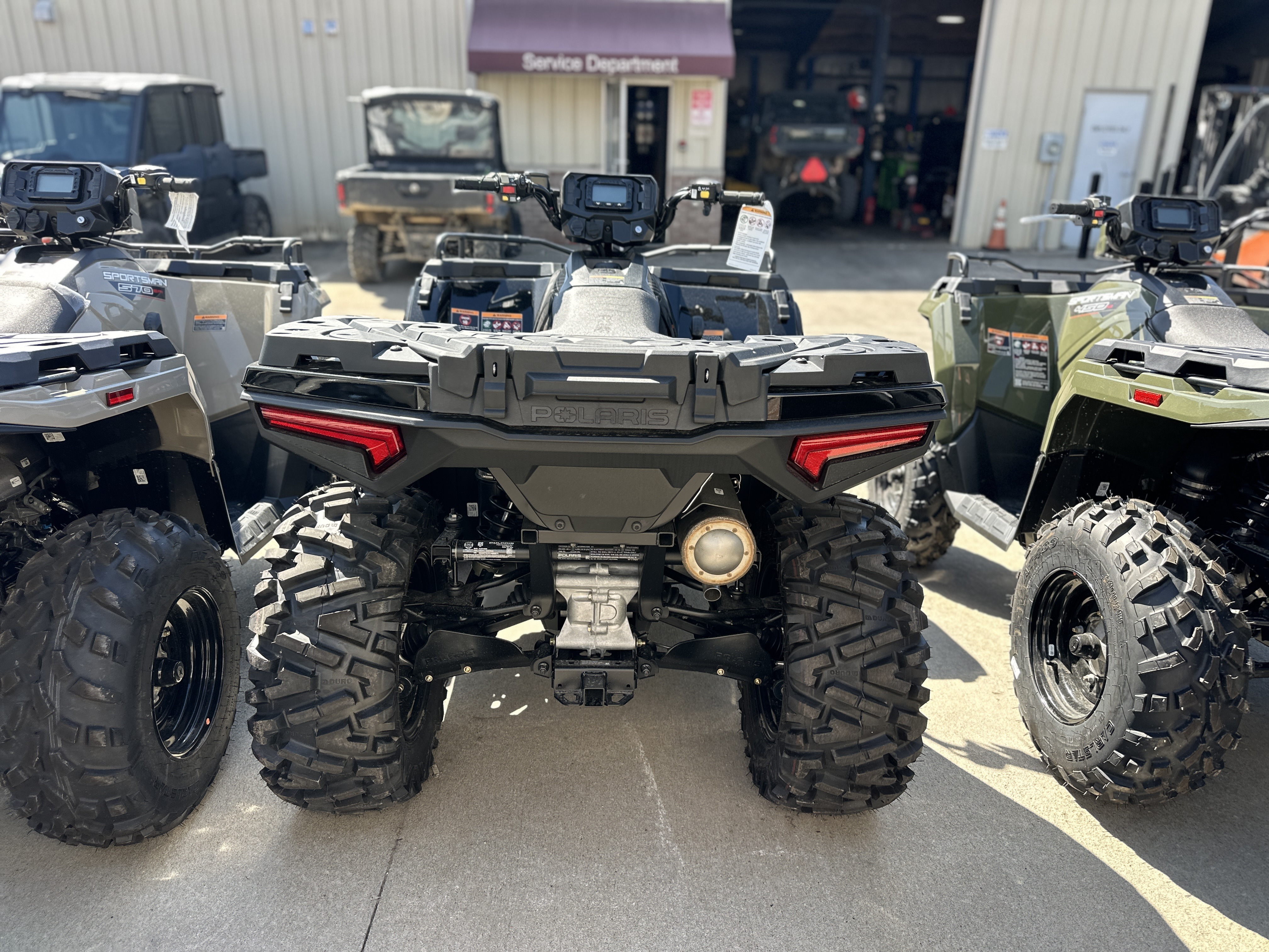 2027 Polaris Sportsman 600 Trail 3