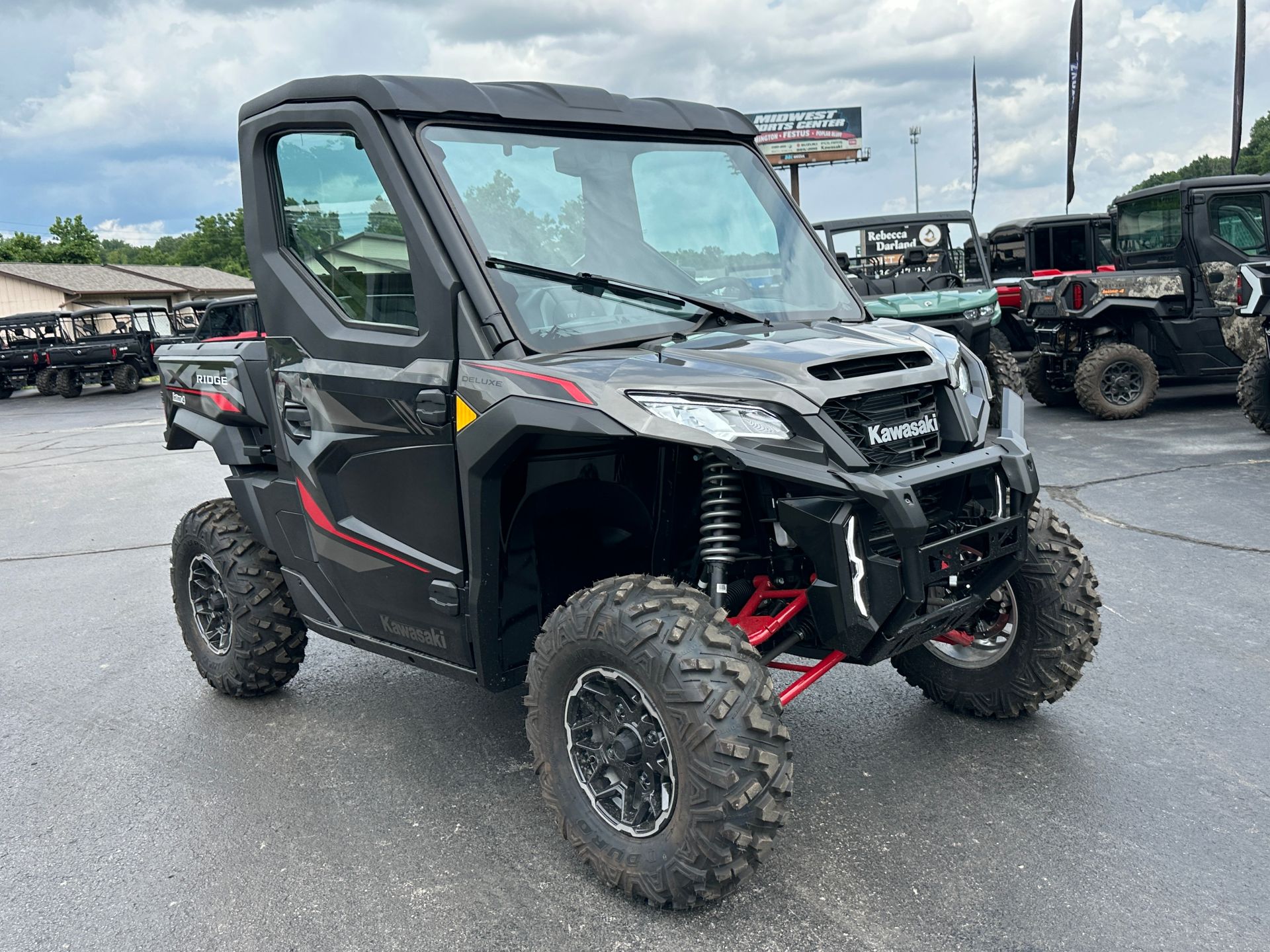 ロベ　rk.k New 2025 Kawasaki RIDGE XR Deluxe HVAC, Farmington MO | Specs