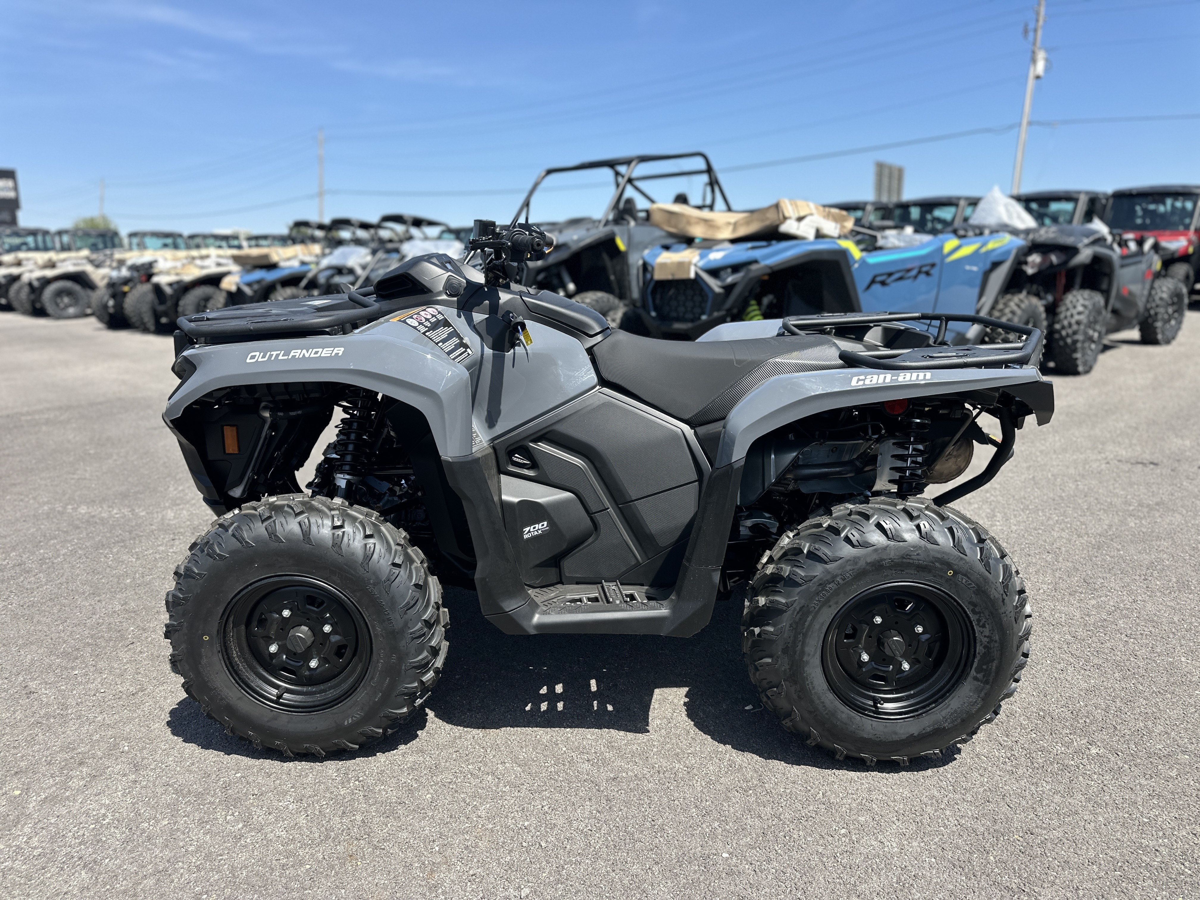 2026 Outlander 700